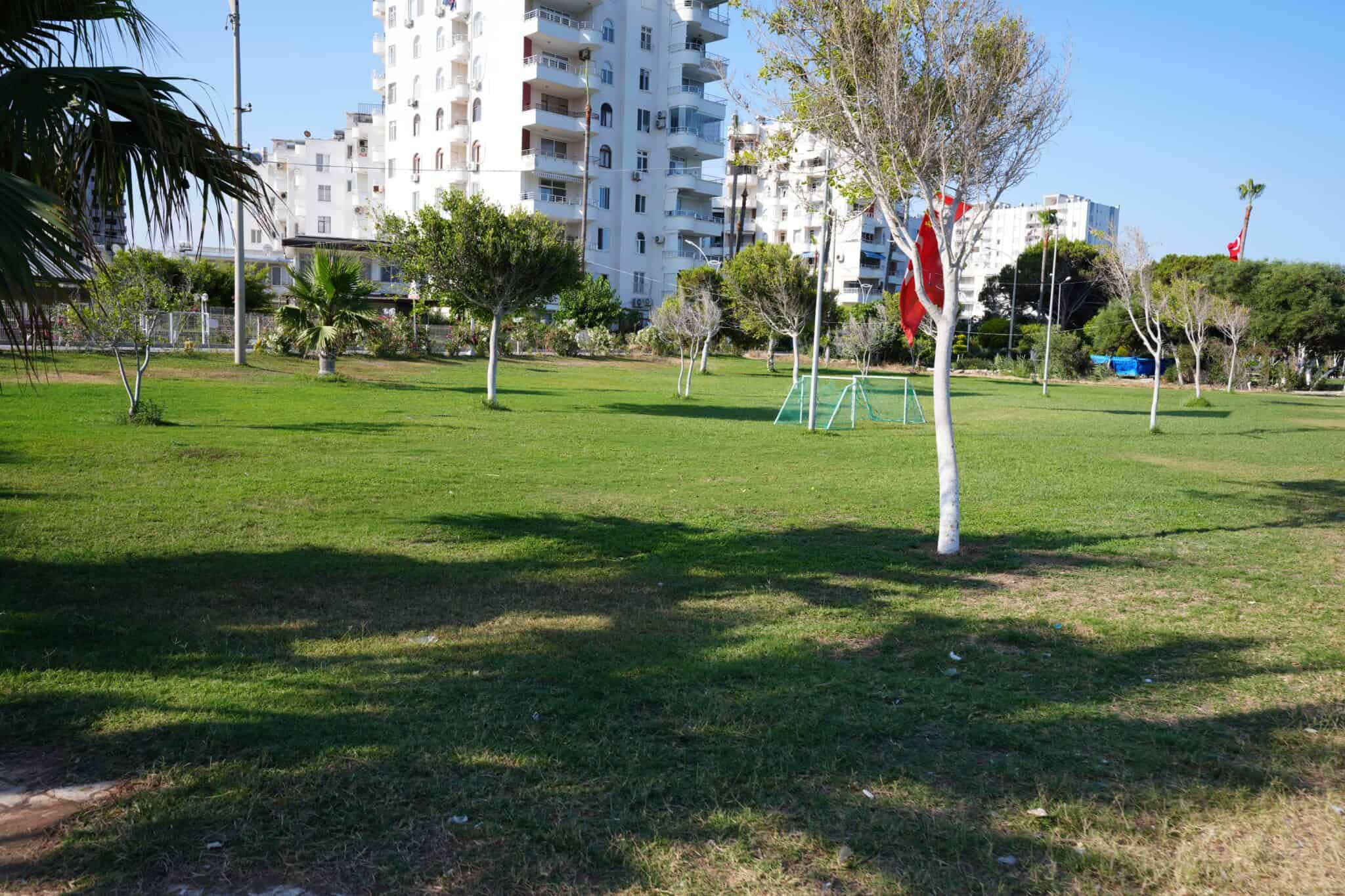 Mersin Erdemli Tömük Tatil Sitesi Ön Blok Satılık 2+1 Köşe Daire