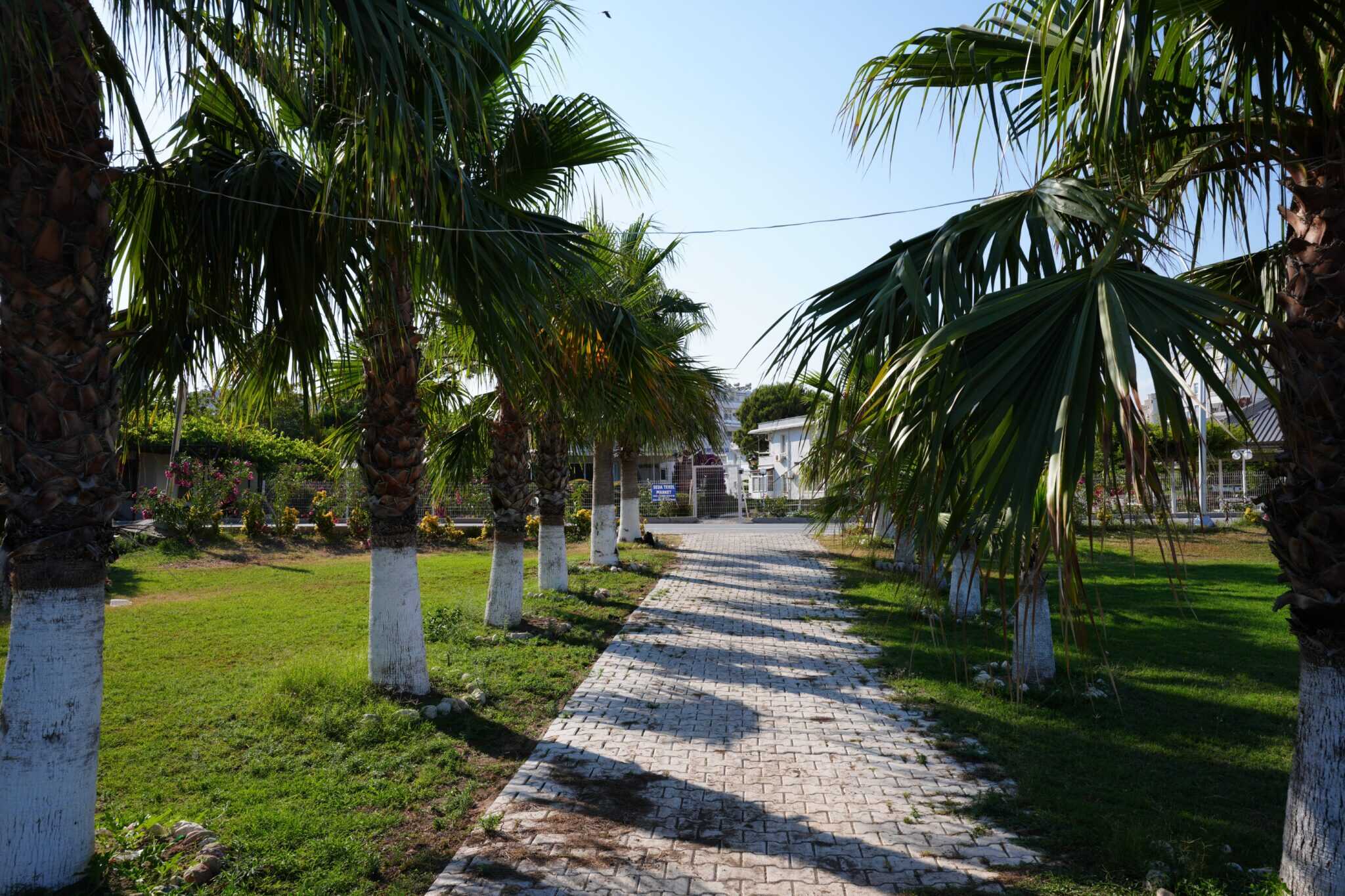 Mersin Erdemli Tömük Tatil Sitesi Ön Blok Satılık 2+1 Köşe Daire