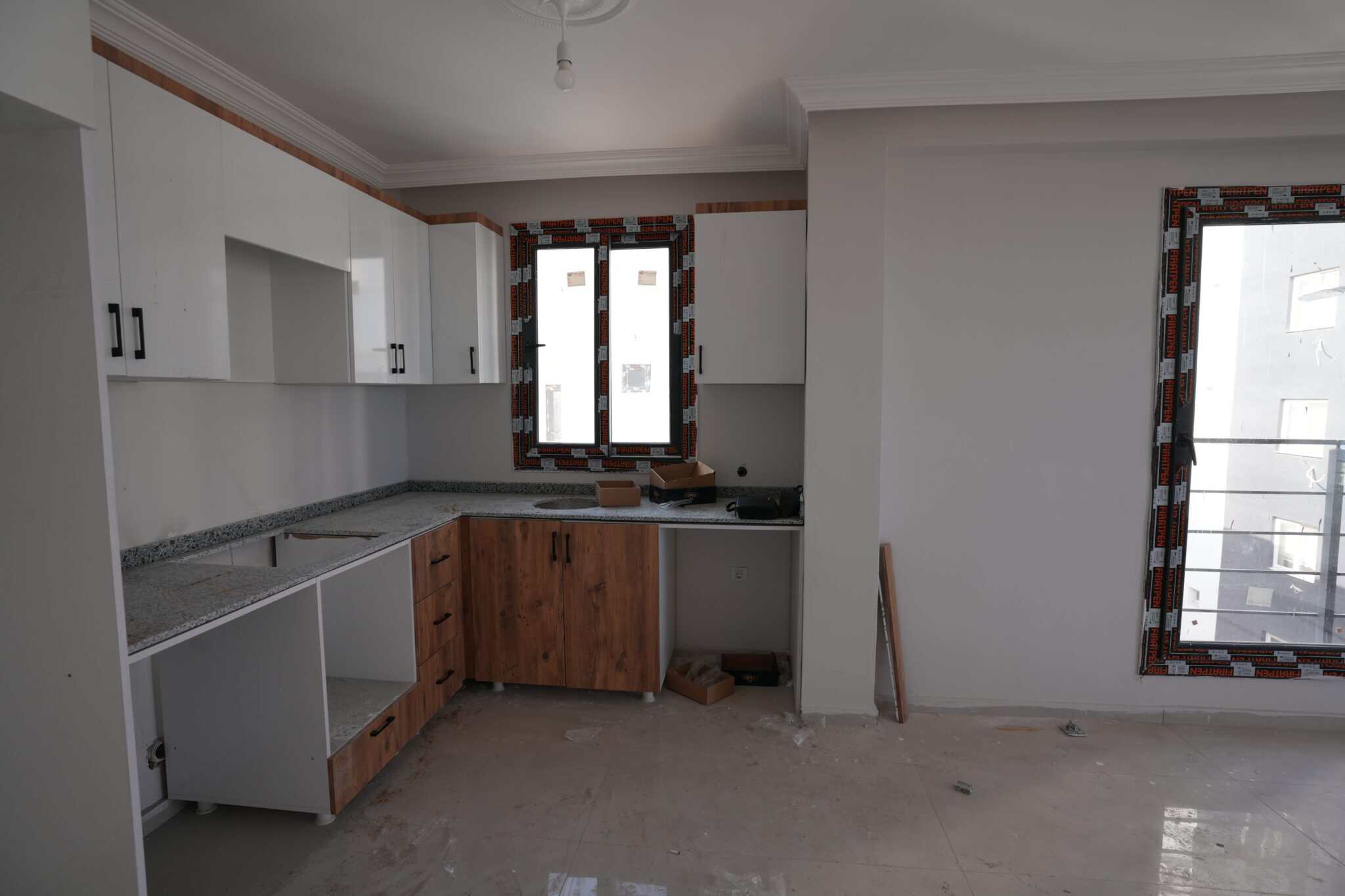 Mersin Erdemli Ayaş Deniz Manzaralı Satılık 2+1 Uygun Daire