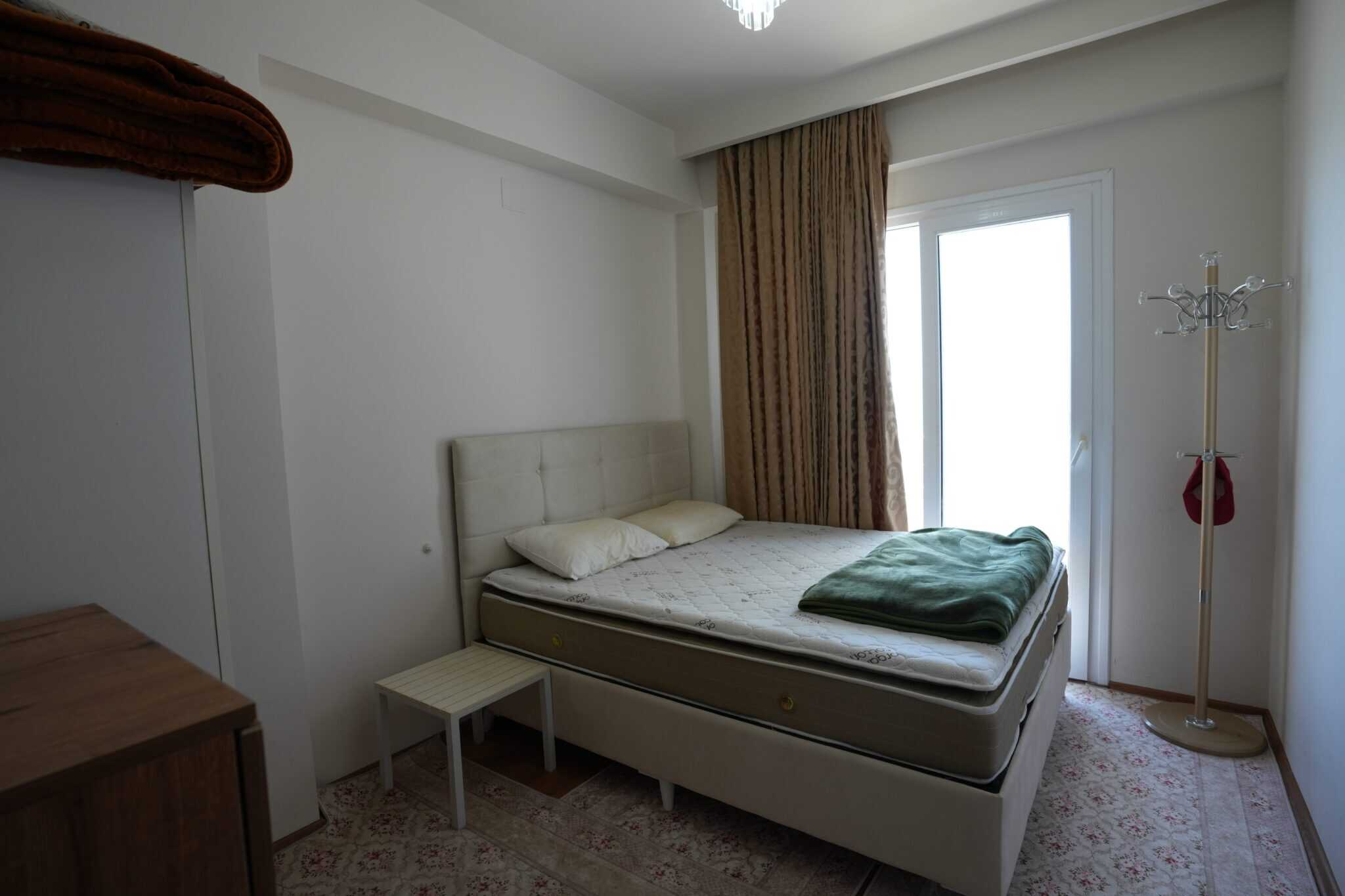 Mersin Erdemli Alatapark Denize Sıfır Satılık 4+1  Bakımlı Daire