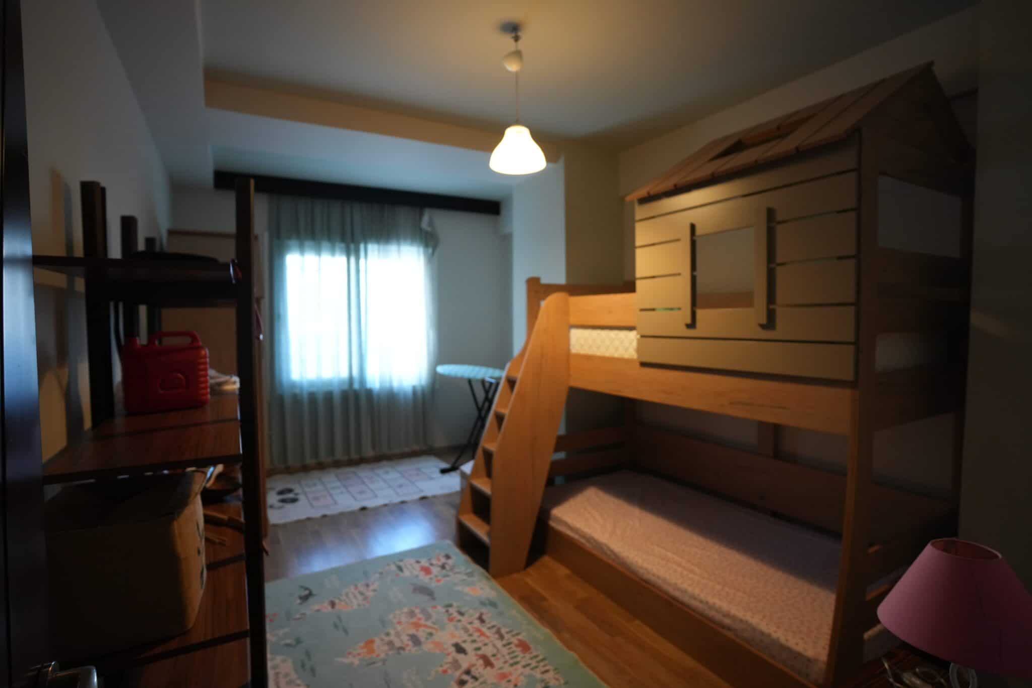 Mersin Erdemli Alata Oba Plaza Satılık 4+1 Teras Katı Daire
