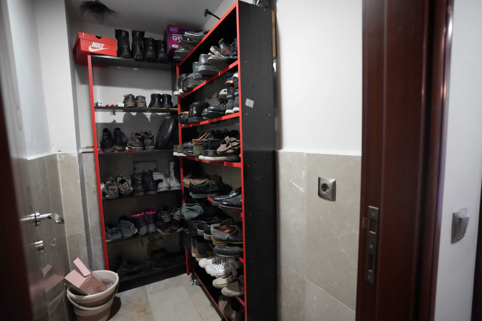 Mersin Erdemli Alata Oba Plaza Satılık 4+1 Teras Katı Daire
