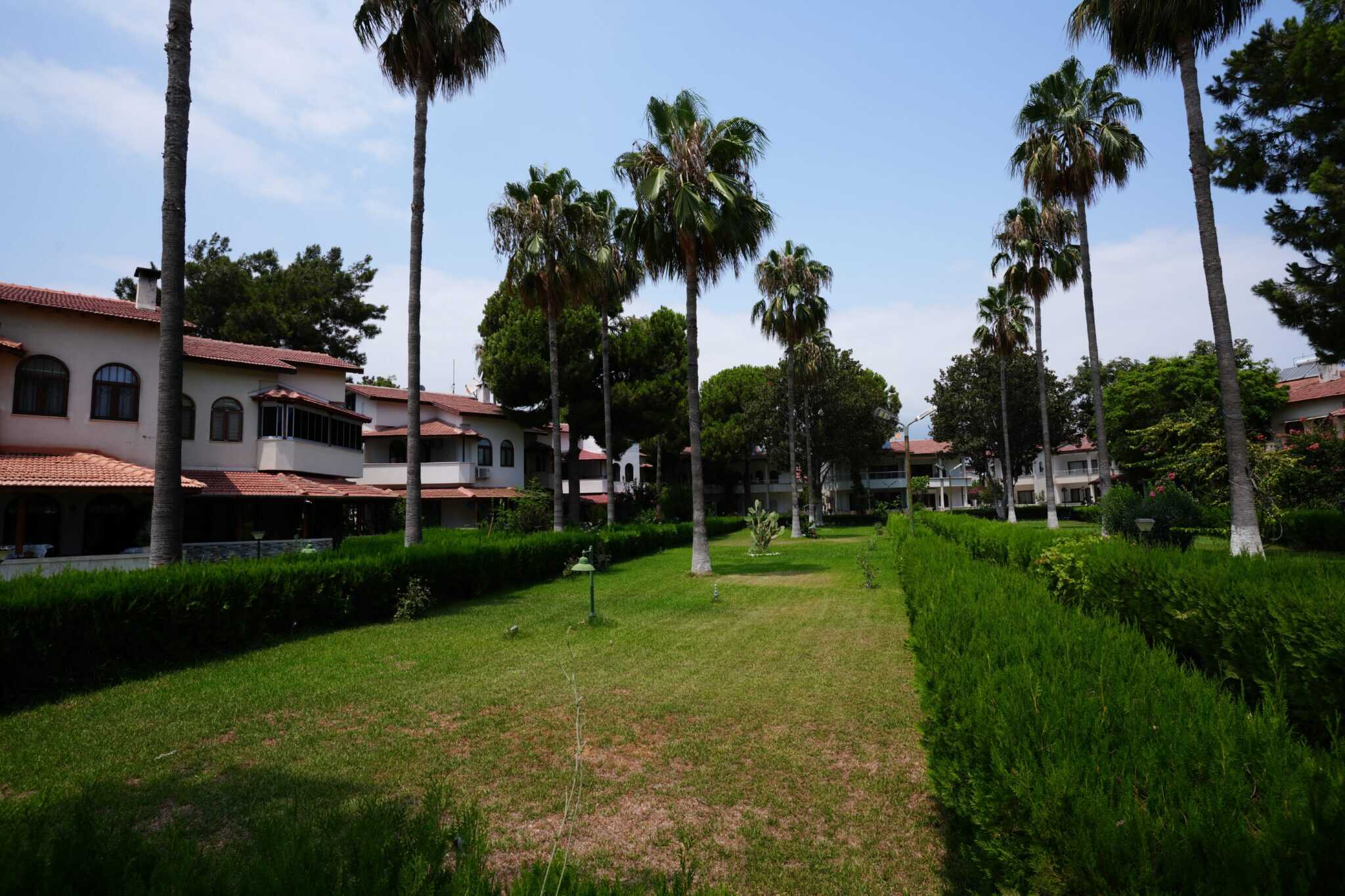 Mersin Erdemli Kargıpınarı Denize Sıfır  Sörf Sitesi Satılık 3+1 Daire