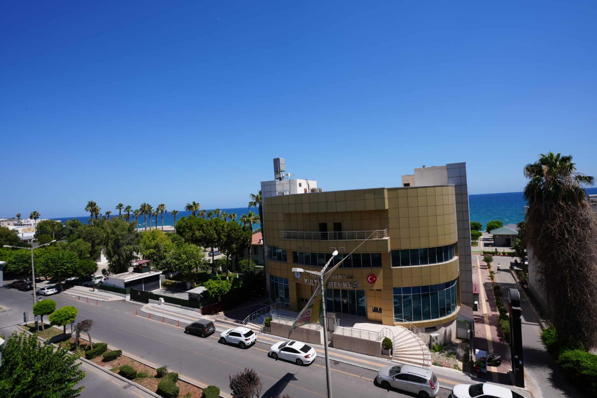Mersin Erdemli Center Sea View For Sale 3+1 Apartment