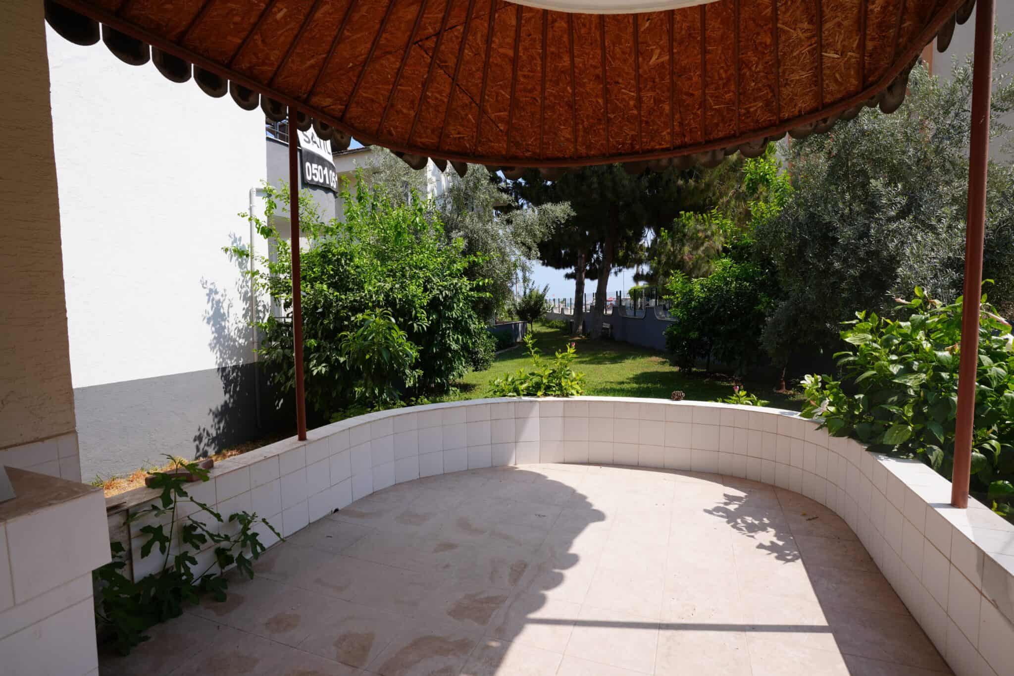 Villa's te koop in Mersin Erdemli Tömük Marina Güney - Gemeubileerde villa met 3 slaapkamers