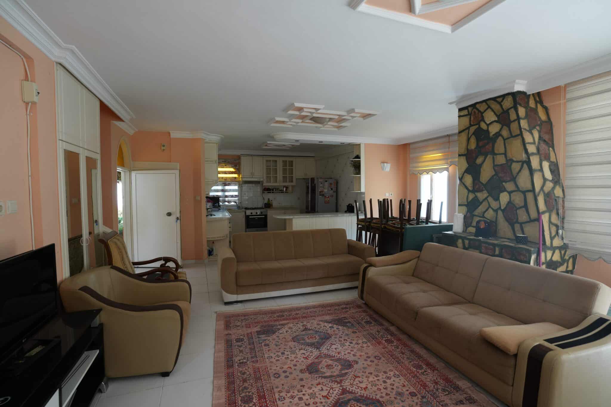 Villa's te koop in Mersin Erdemli Tömük Marina Güney - Gemeubileerde villa met 3 slaapkamers