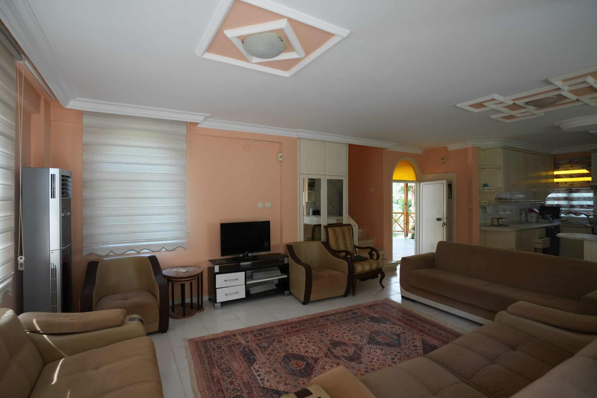 Villa's te koop in Mersin Erdemli Tömük Marina Güney - Gemeubileerde villa met 3 slaapkamers