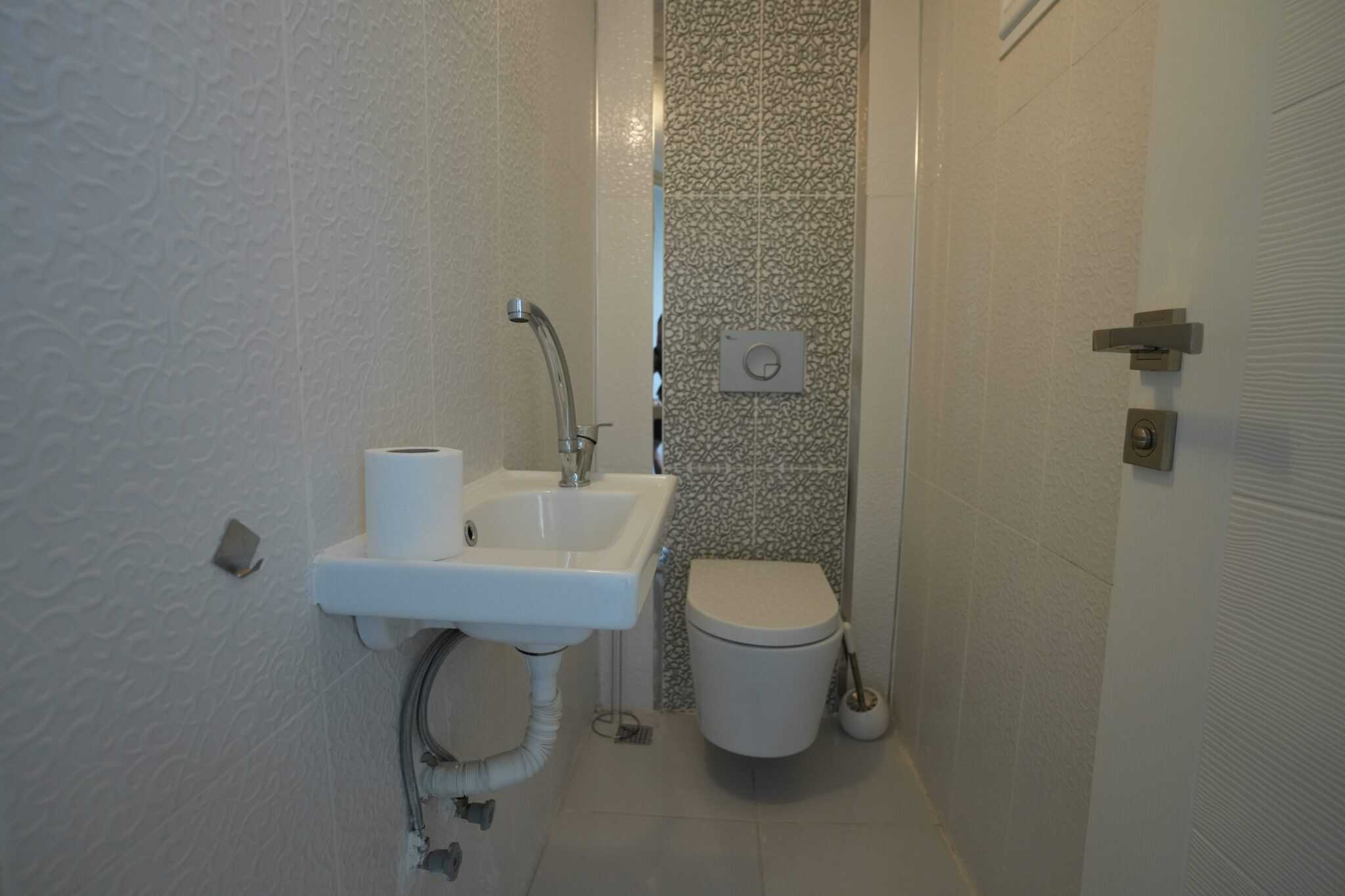 Mersin Erdemli Erciyes Sitesi Satılık Ön Blok Full Bakımlı Bahçe Katı Daire