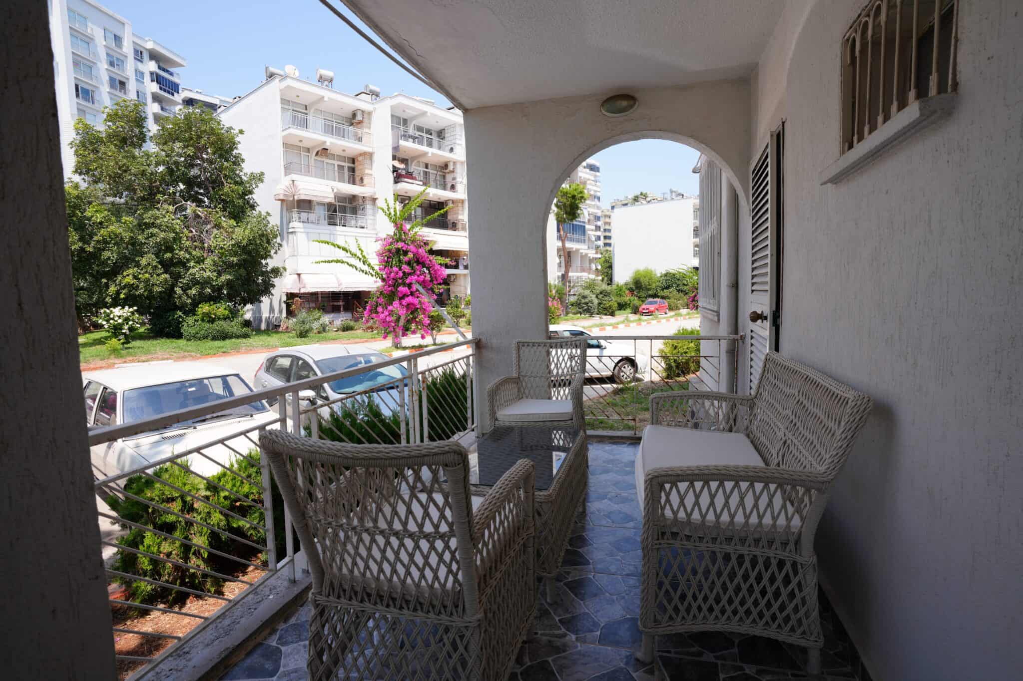 Mersin Erdemli Erciyes Sitesi Satılık Ön Blok Full Bakımlı Bahçe Katı Daire
