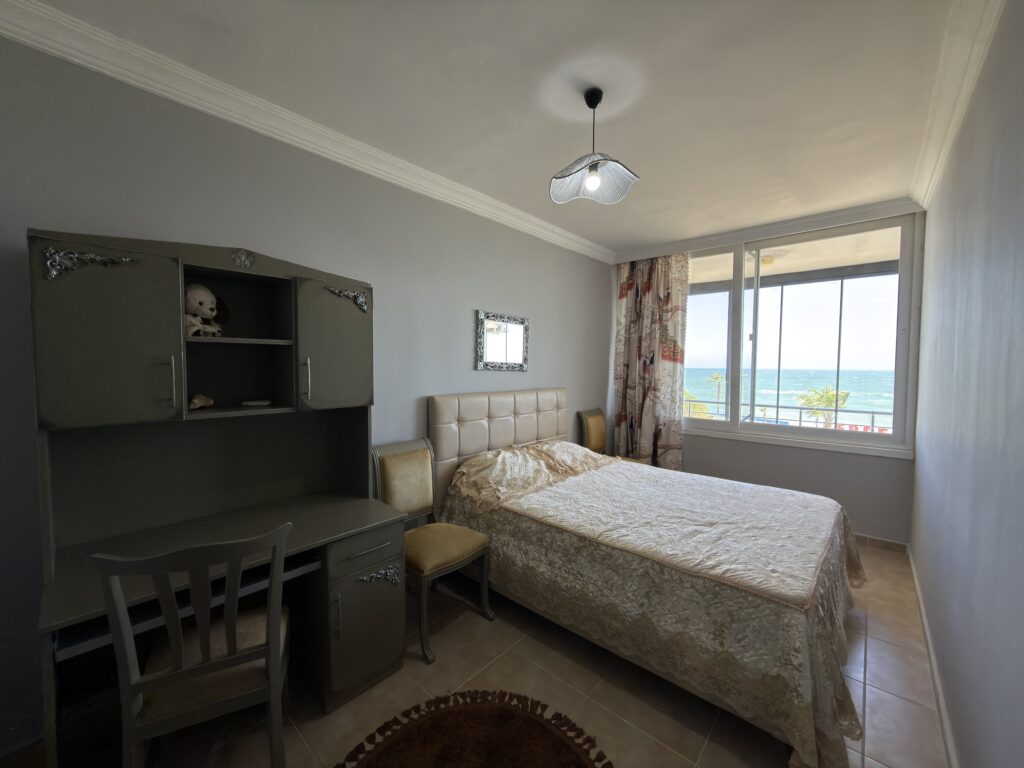 Appartement aan zee te koop in het Erciyes-complex, Erdemli Front Block, Mersin