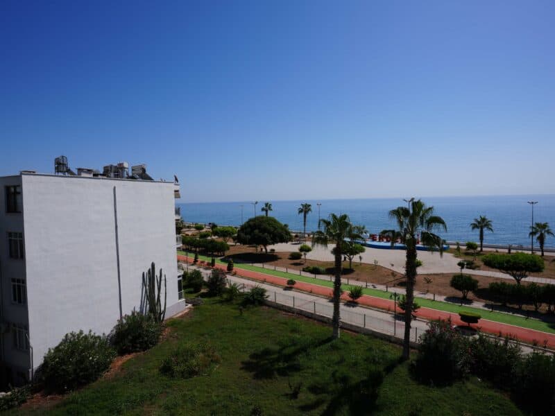 Mersin Erdemli Ön Blok Erciyes Sitesi Denize Sıfır Satılık Daire
