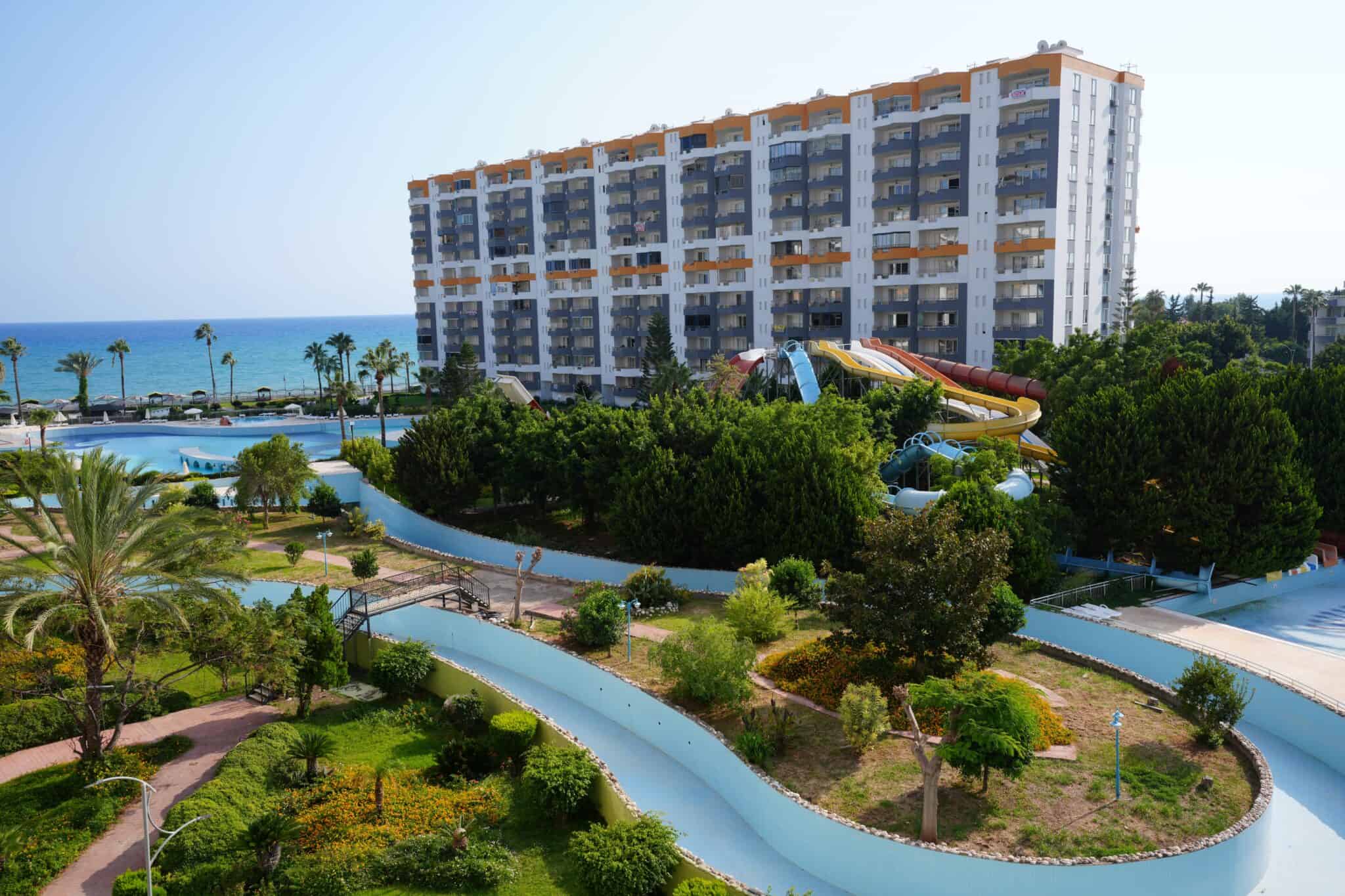 Mersin Kargıpınarı Queenaba Sitesi 3+1 220 m2 Satılık Köşe Daire
