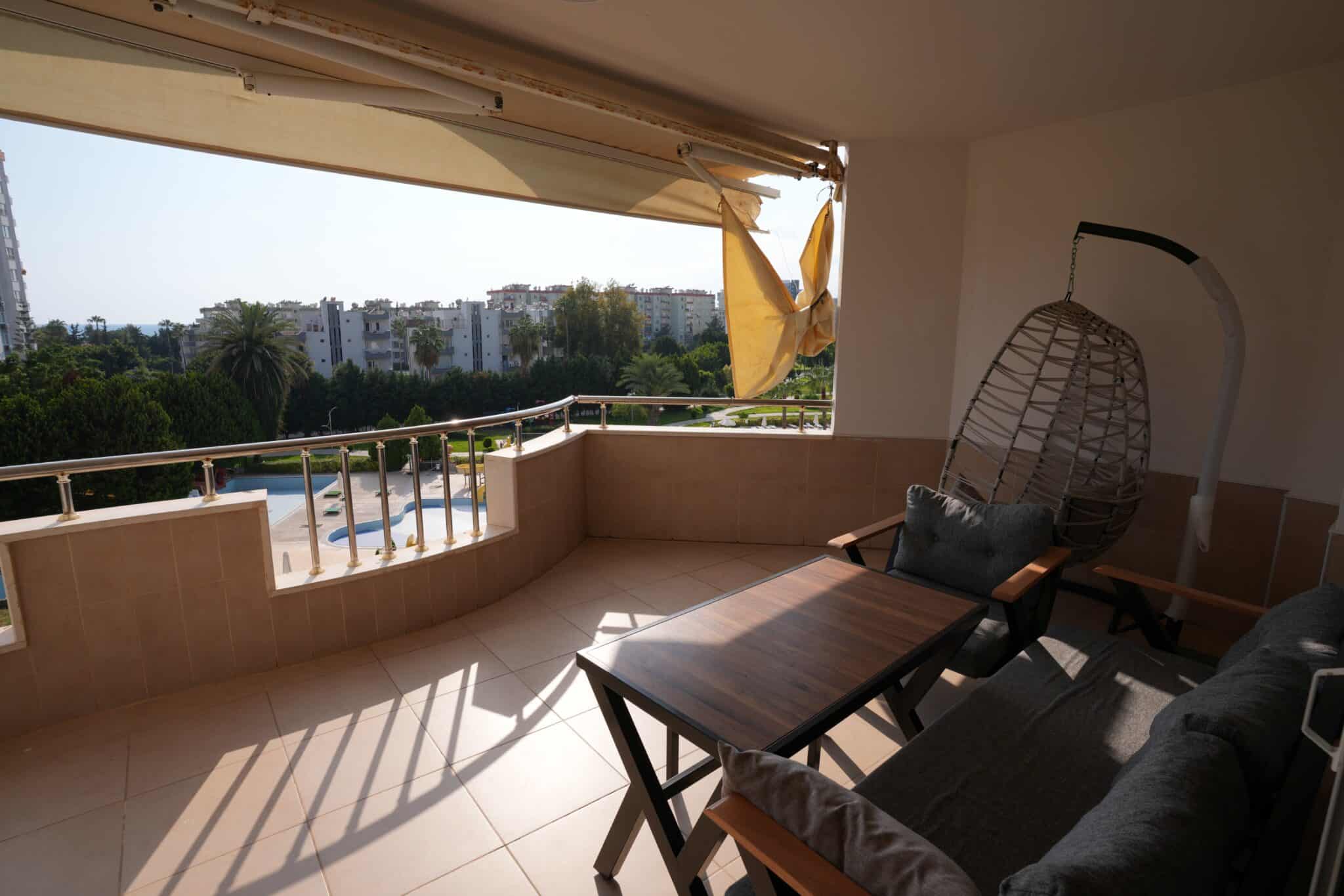 Mersin Kargıpınarı Queenaba Sitesi 3+1 220 m2 Satılık Köşe Daire