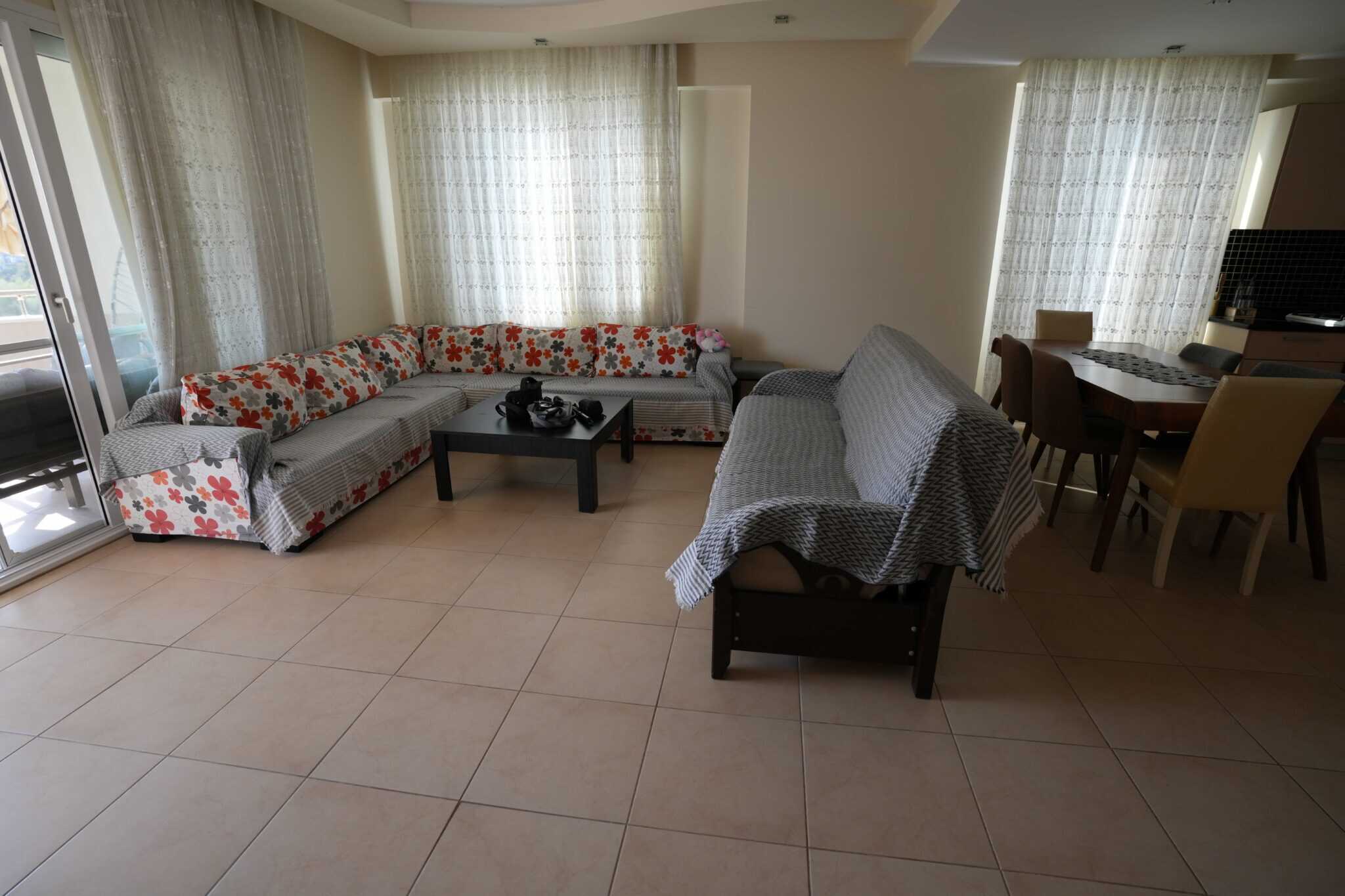 Mersin Kargıpınarı Queenaba Sitesi 3+1 220 m2 Satılık Köşe Daire