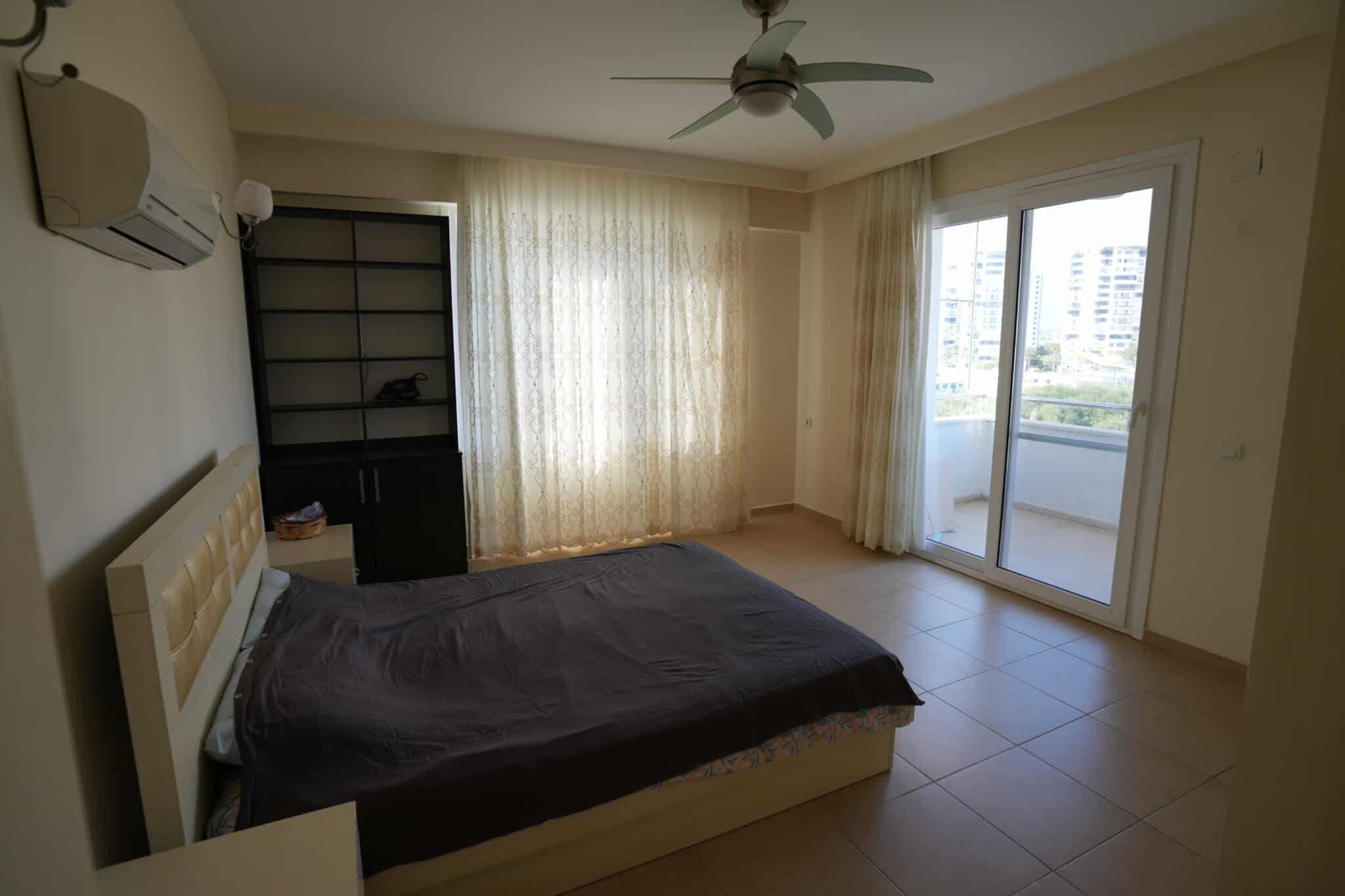 Mersin Kargıpınarı Queenaba Sitesi 3+1 220 m2 Satılık Köşe Daire