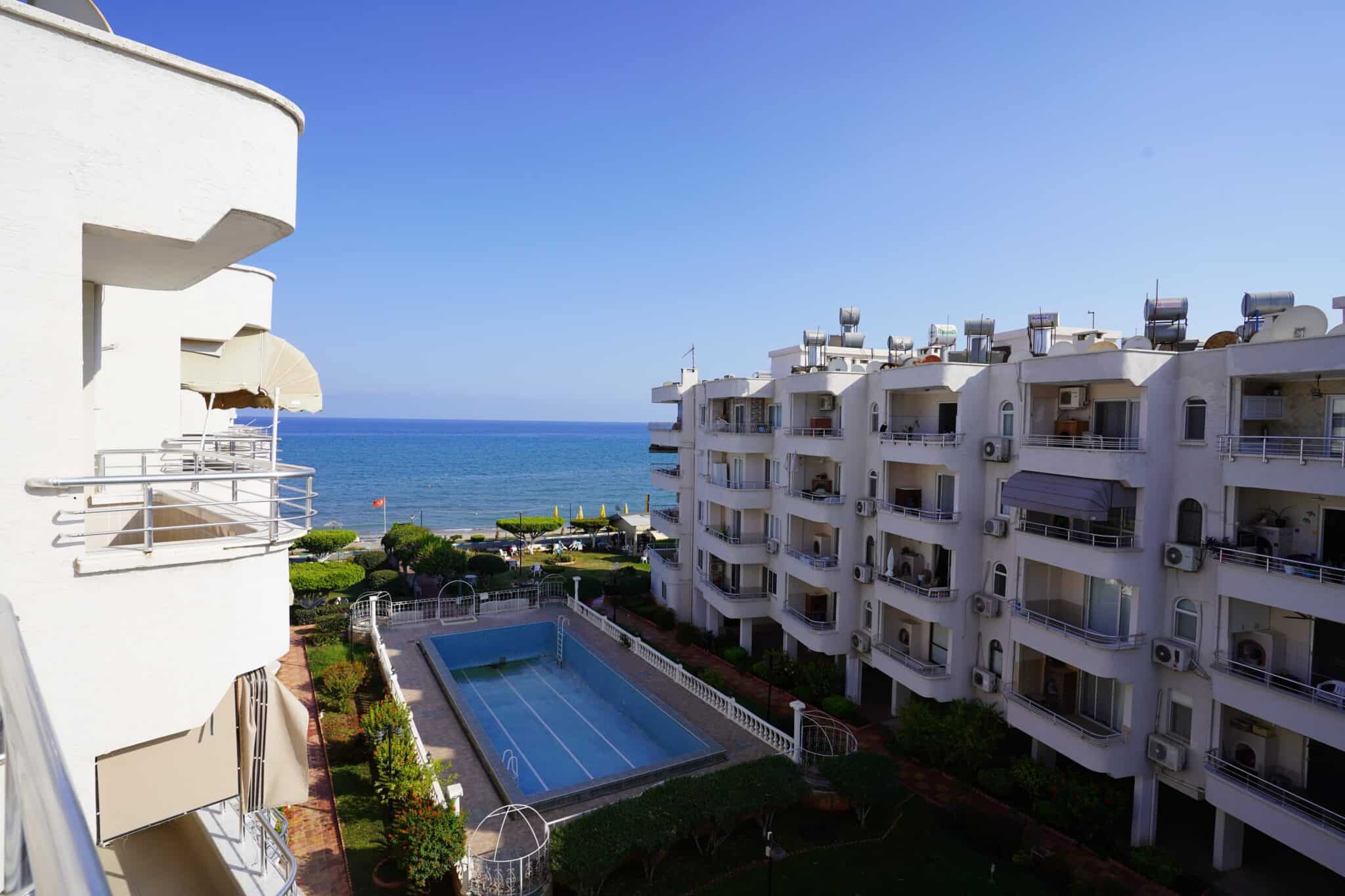 Mersin Erdemli Limonlu Denize Sıfır Ayper Sitesi Satılık 2+1 Daire