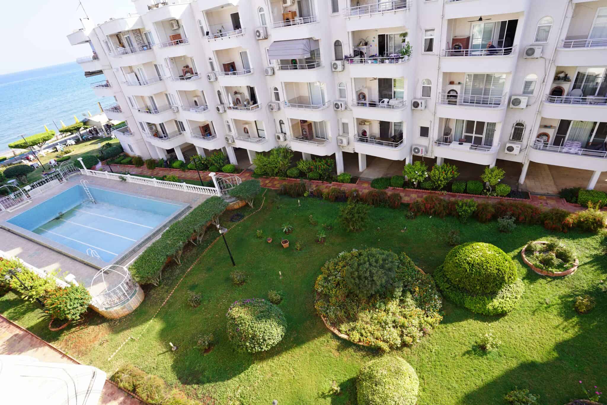 Mersin Erdemli Limonlu Denize Sıfır Ayper Sitesi Satılık 2+1 Daire