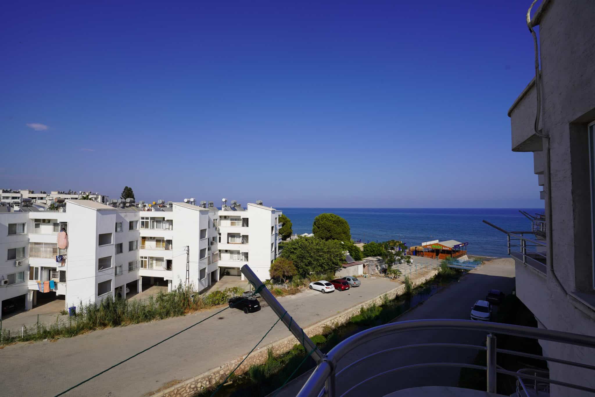Mersin Erdemli Limonlu Denize Sıfır Ayper Sitesi Satılık 2+1 Daire