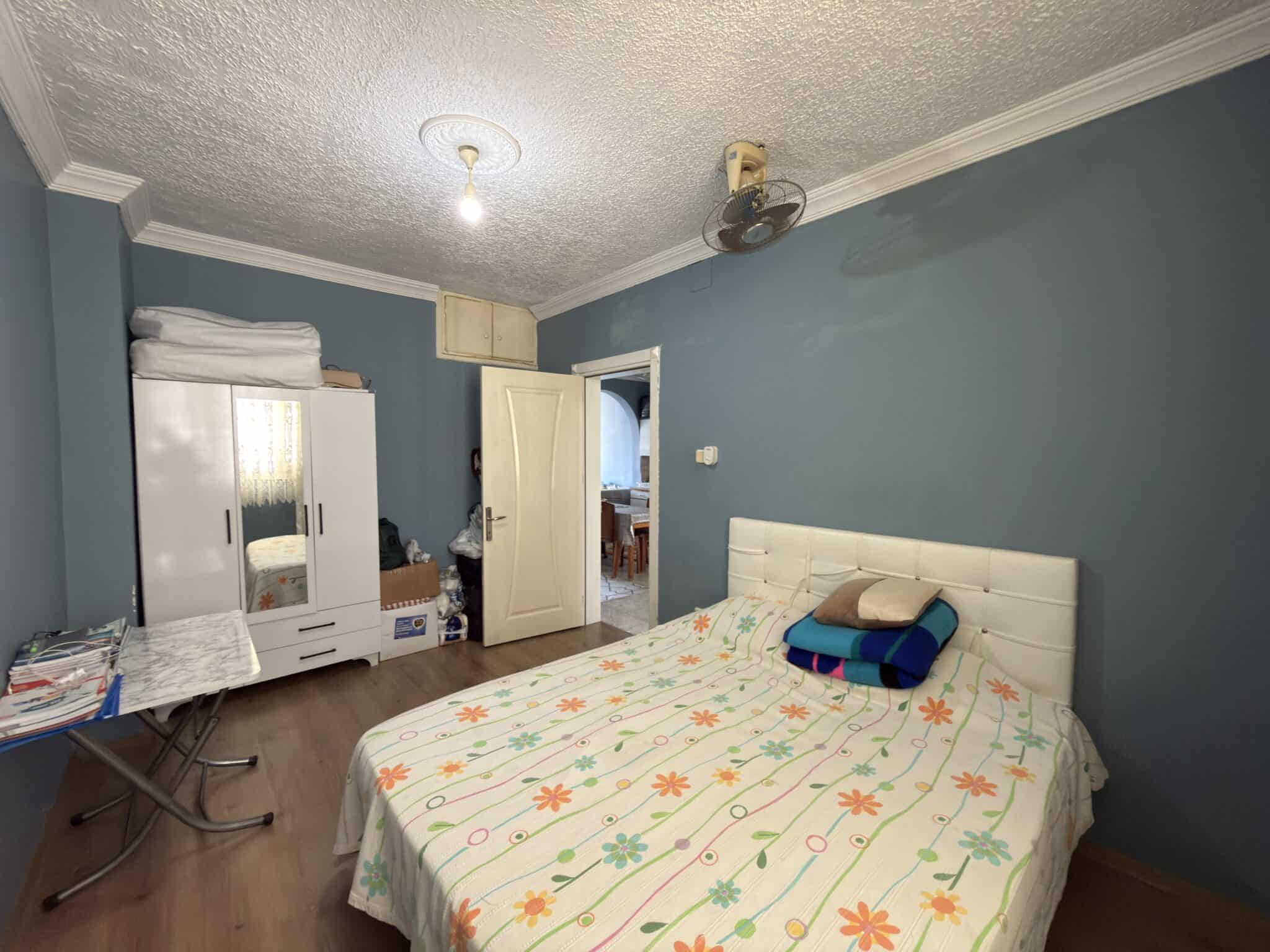 Appartement met 2 slaapkamers te koop in het Erciyes-complex, direct aan de kust in Mersin, Erdemli