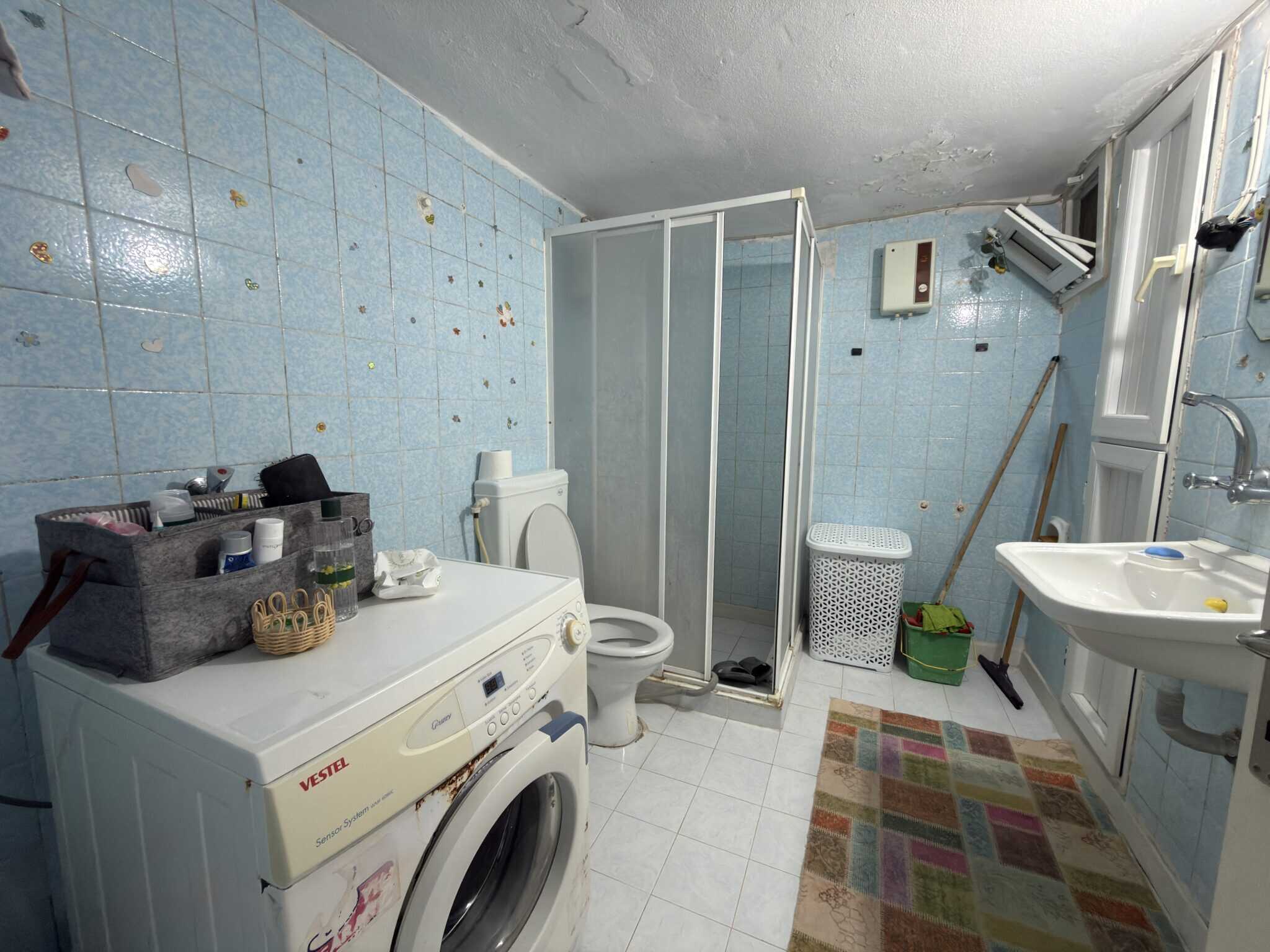 Appartement met 2 slaapkamers te koop in het Erciyes-complex, direct aan de kust in Mersin, Erdemli