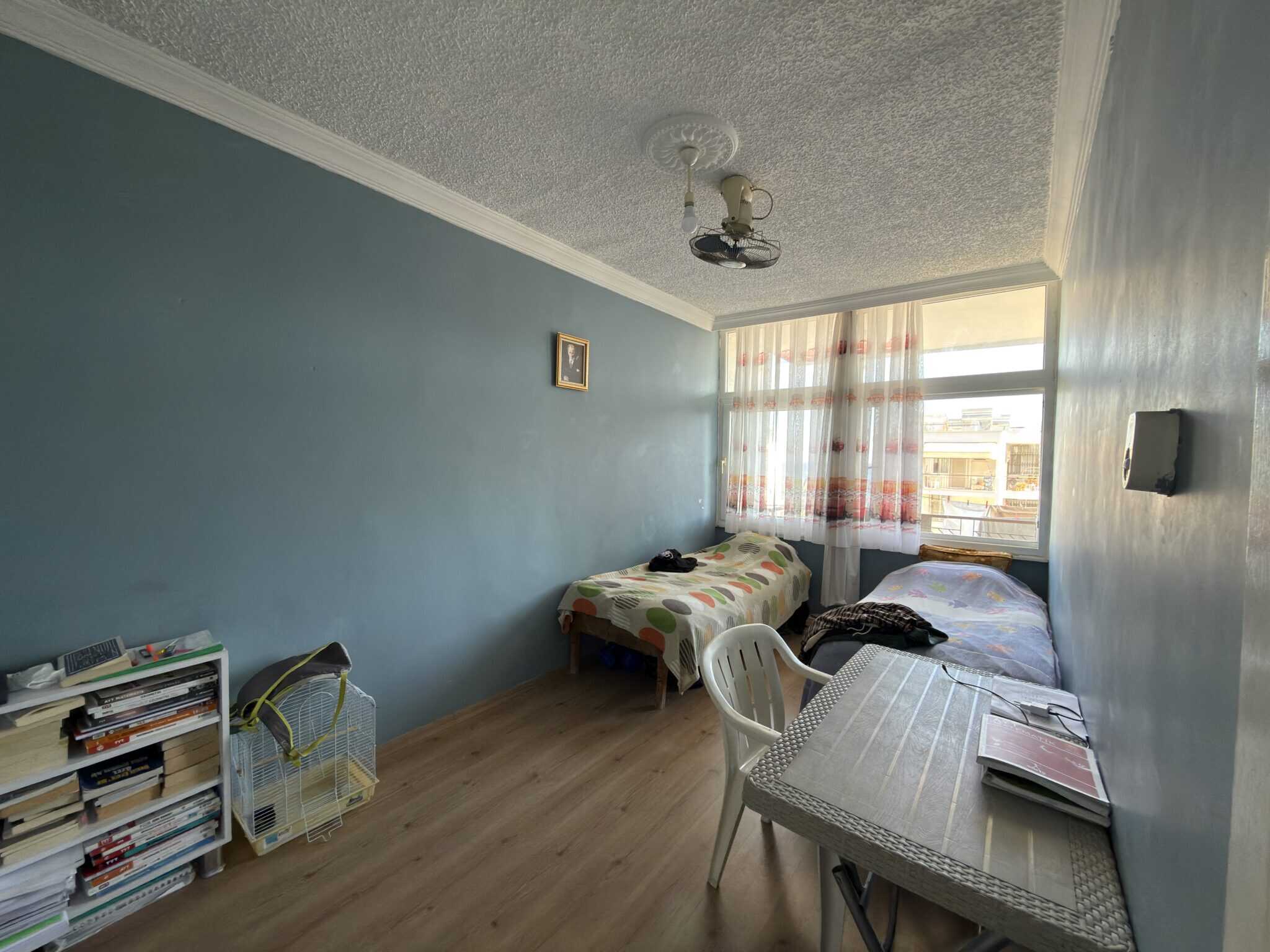 Appartement met 2 slaapkamers te koop in het Erciyes-complex, direct aan de kust in Mersin, Erdemli