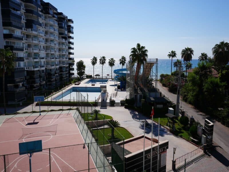 Mersin Erdemli Kargıpınarı Bahama Sitesi 3+1 Satılık Köşe Daire