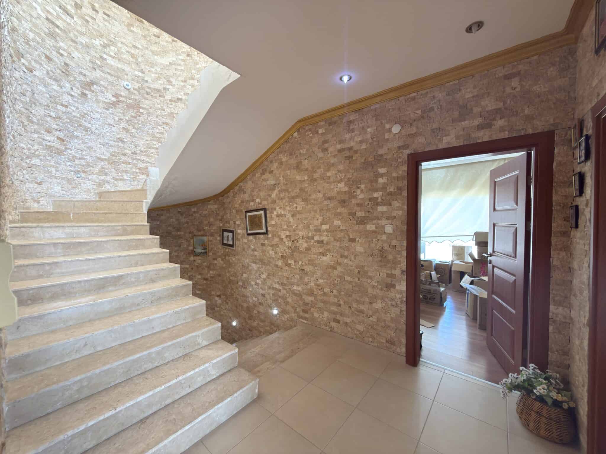 Mersin Erdemli Kızkalesi Deniz Manzaralı Satılık Villa