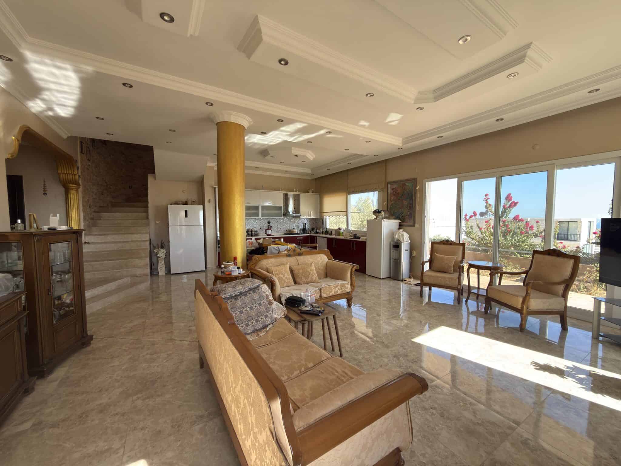 Mersin Erdemli Kızkalesi Deniz Manzaralı Satılık Villa