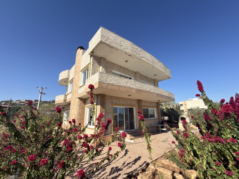 Mersin Erdemli Kızkalesi Deniz Manzaralı Satılık Villa