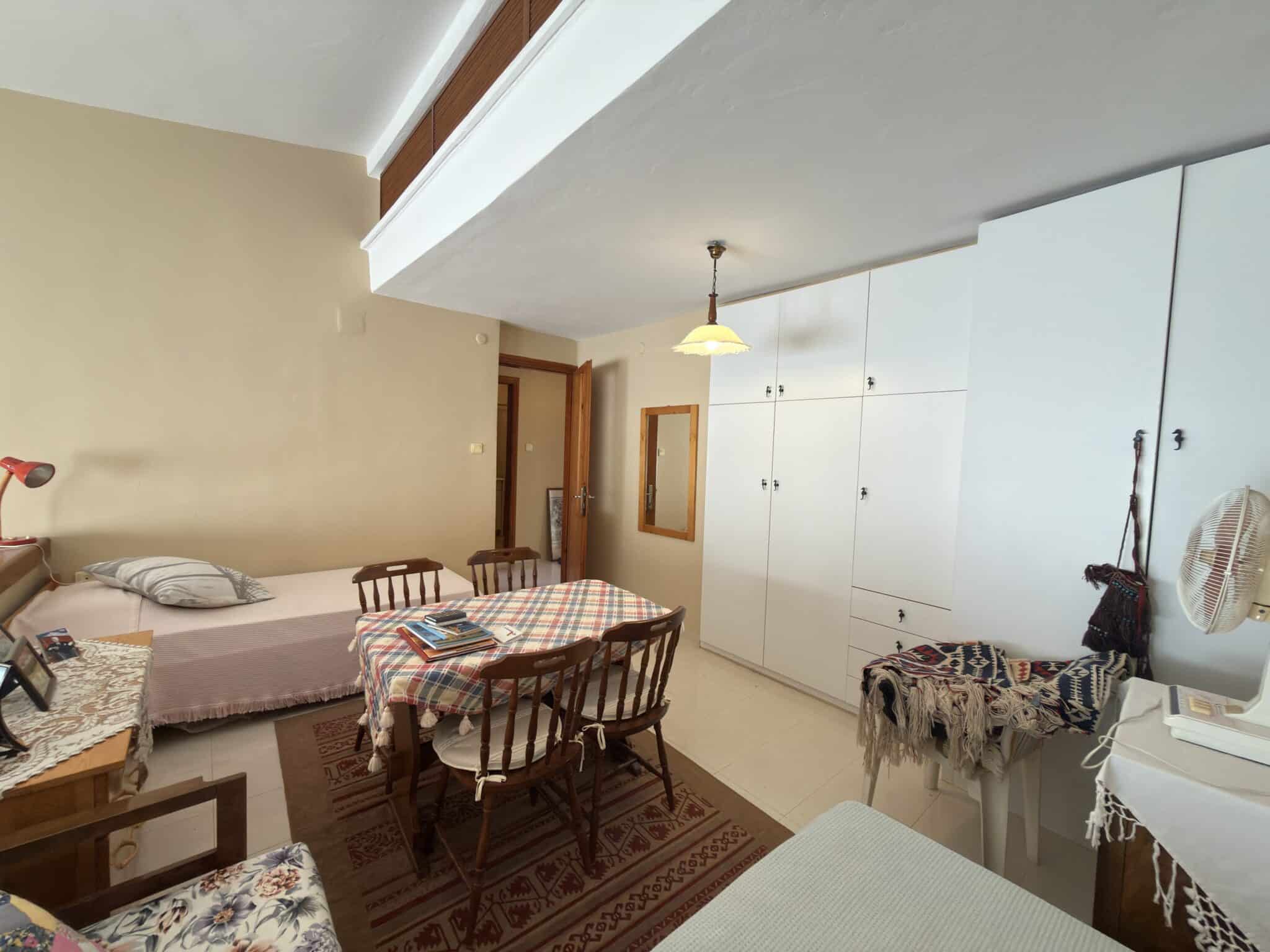 Mersin Silifke Susanoğlu Denize Sıfır  Susankent Sitesi  Eşyalı  Satılık 2.5+1 Villa