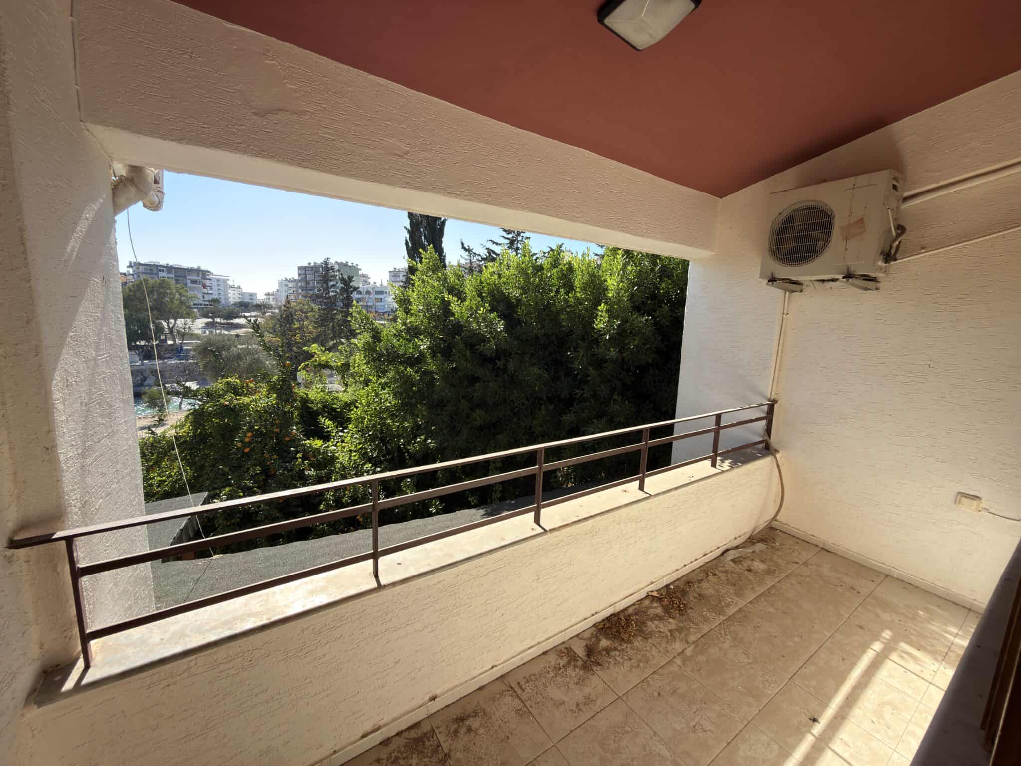 Mersin Silifke Susanoğlu Denize Sıfır  Susankent Sitesi  Eşyalı  Satılık 2.5+1 Villa