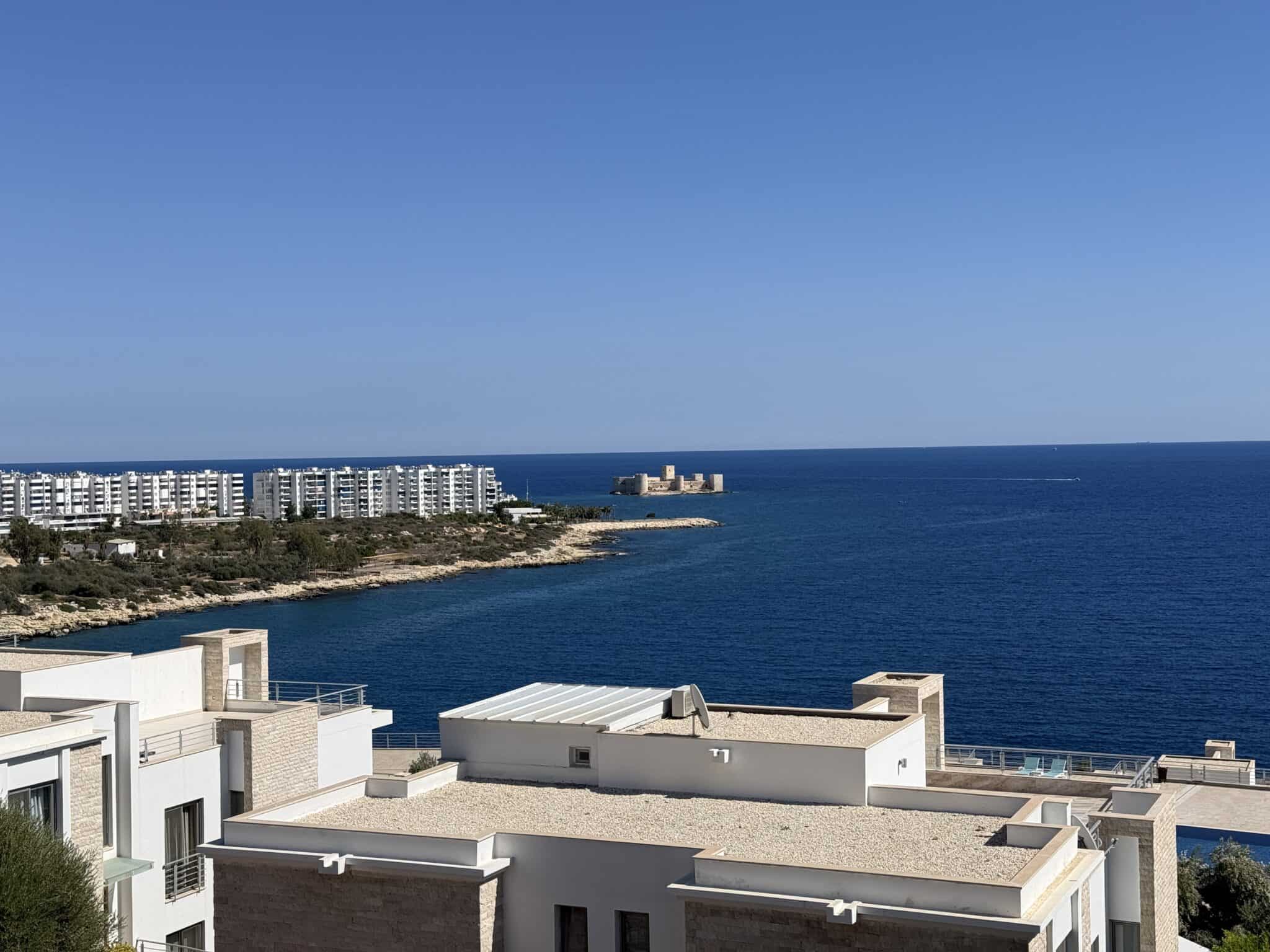 Osiris Village Villa met zeezicht te koop in Narlıkuyu, Silifke, Mersin