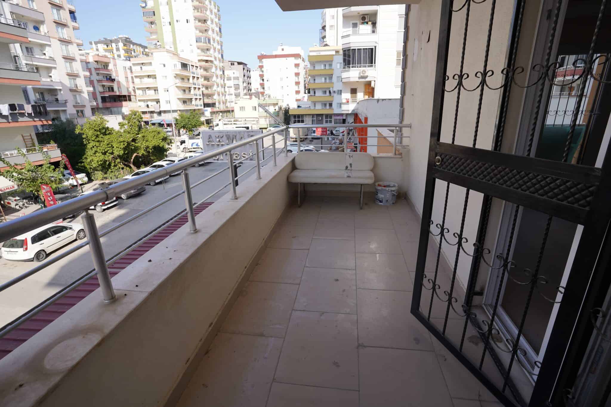 Erdemli Akdeniz Mahallesi Satılık 3+1 Daire