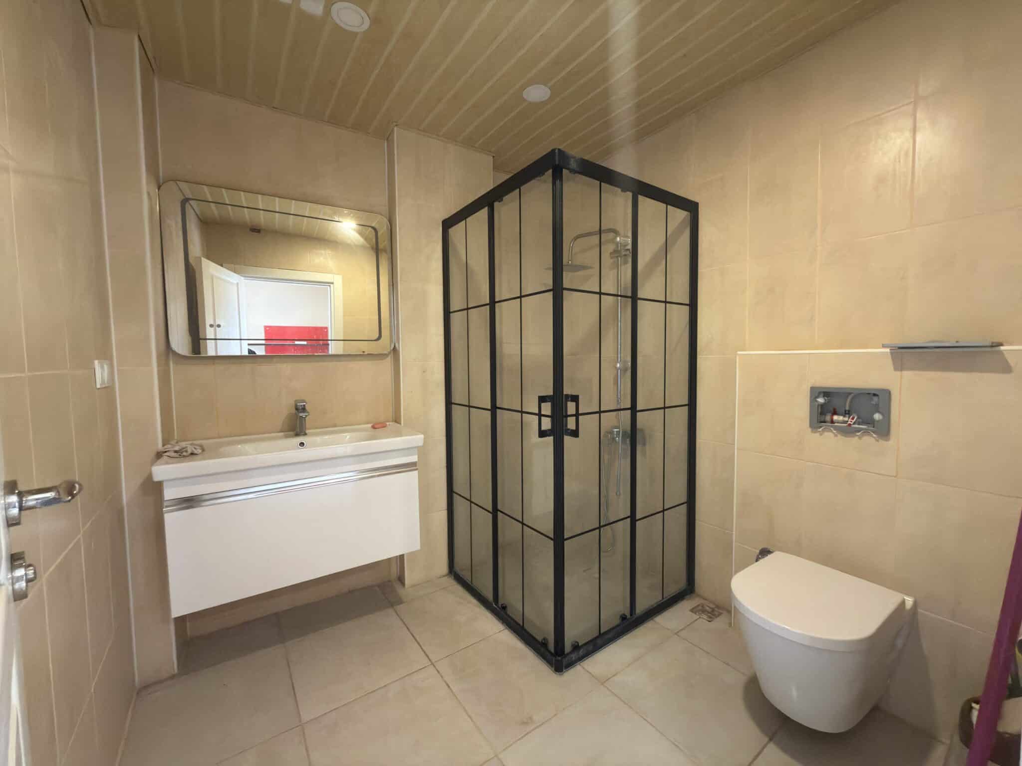 Villa met 4 slaapkamers te koop in het Kızkalesi Beachfront Castle Complex, Erdemli, Mersin
