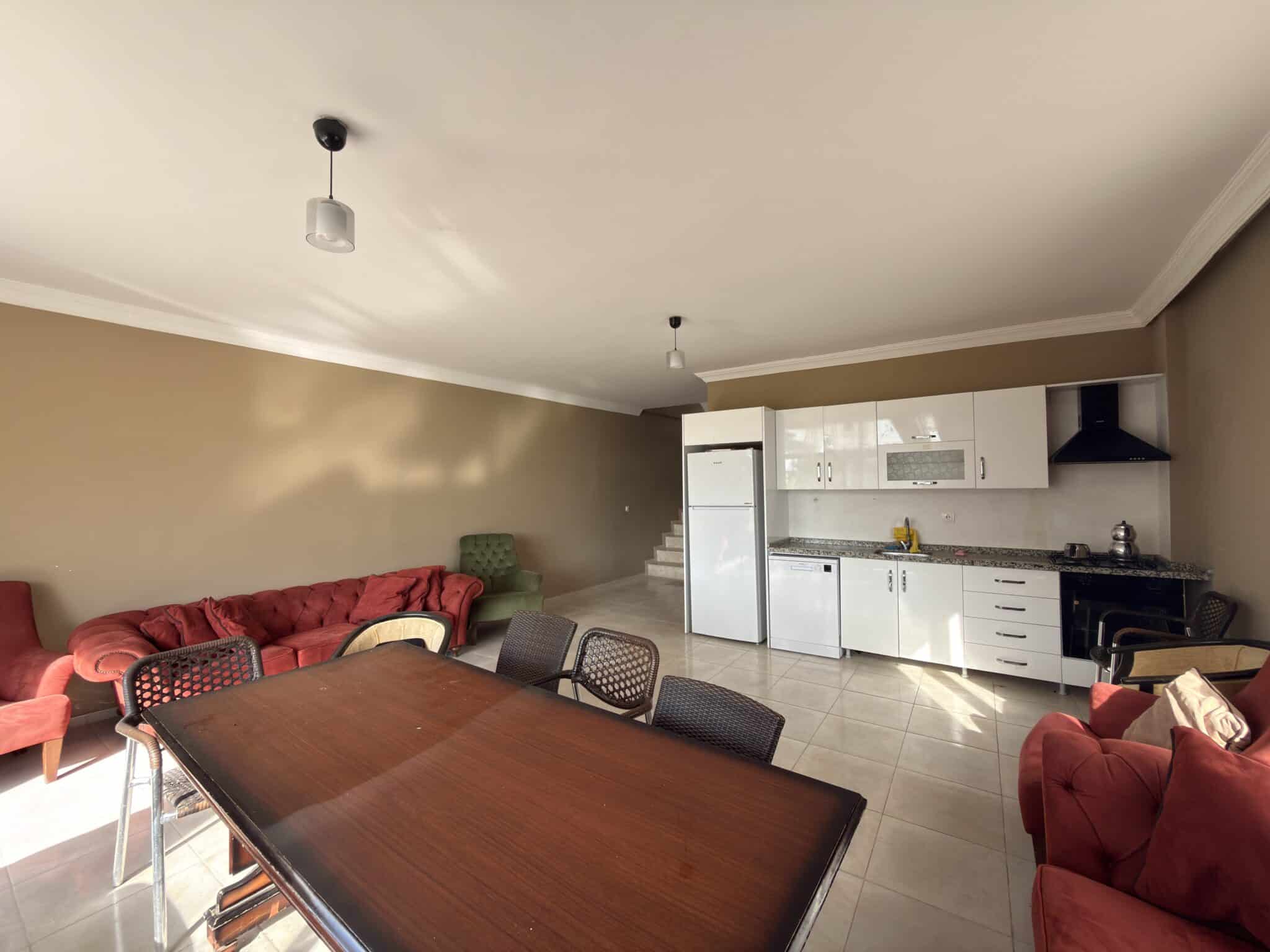 Villa met 4 slaapkamers te koop in het Kızkalesi Beachfront Castle Complex, Erdemli, Mersin