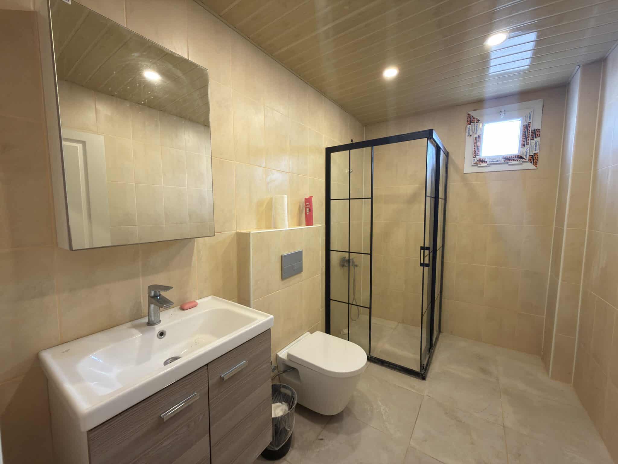 Villa met 4 slaapkamers te koop in het Kızkalesi Beachfront Castle Complex, Erdemli, Mersin