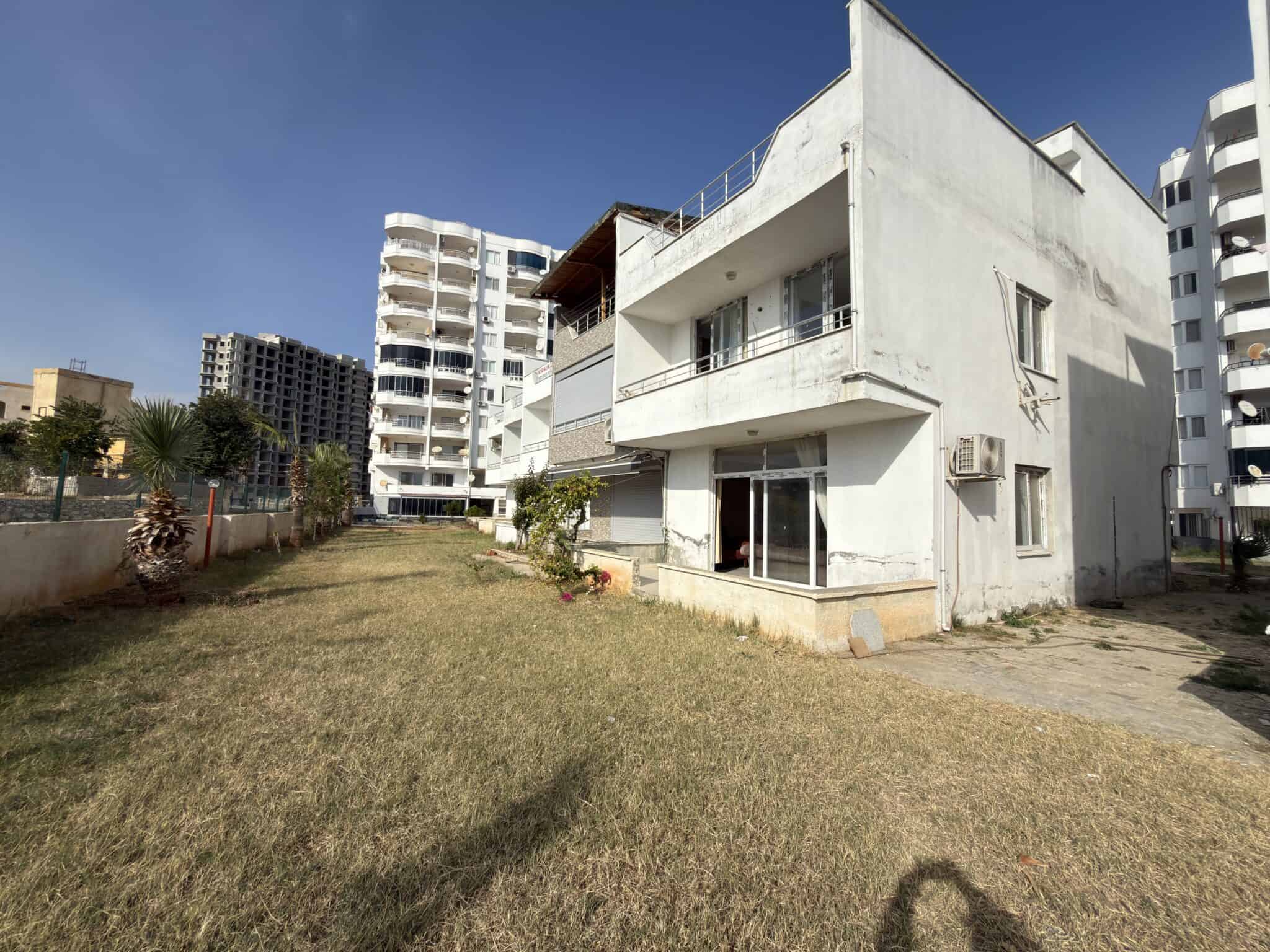 Villa met 4 slaapkamers te koop in het Kızkalesi Beachfront Castle Complex, Erdemli, Mersin
