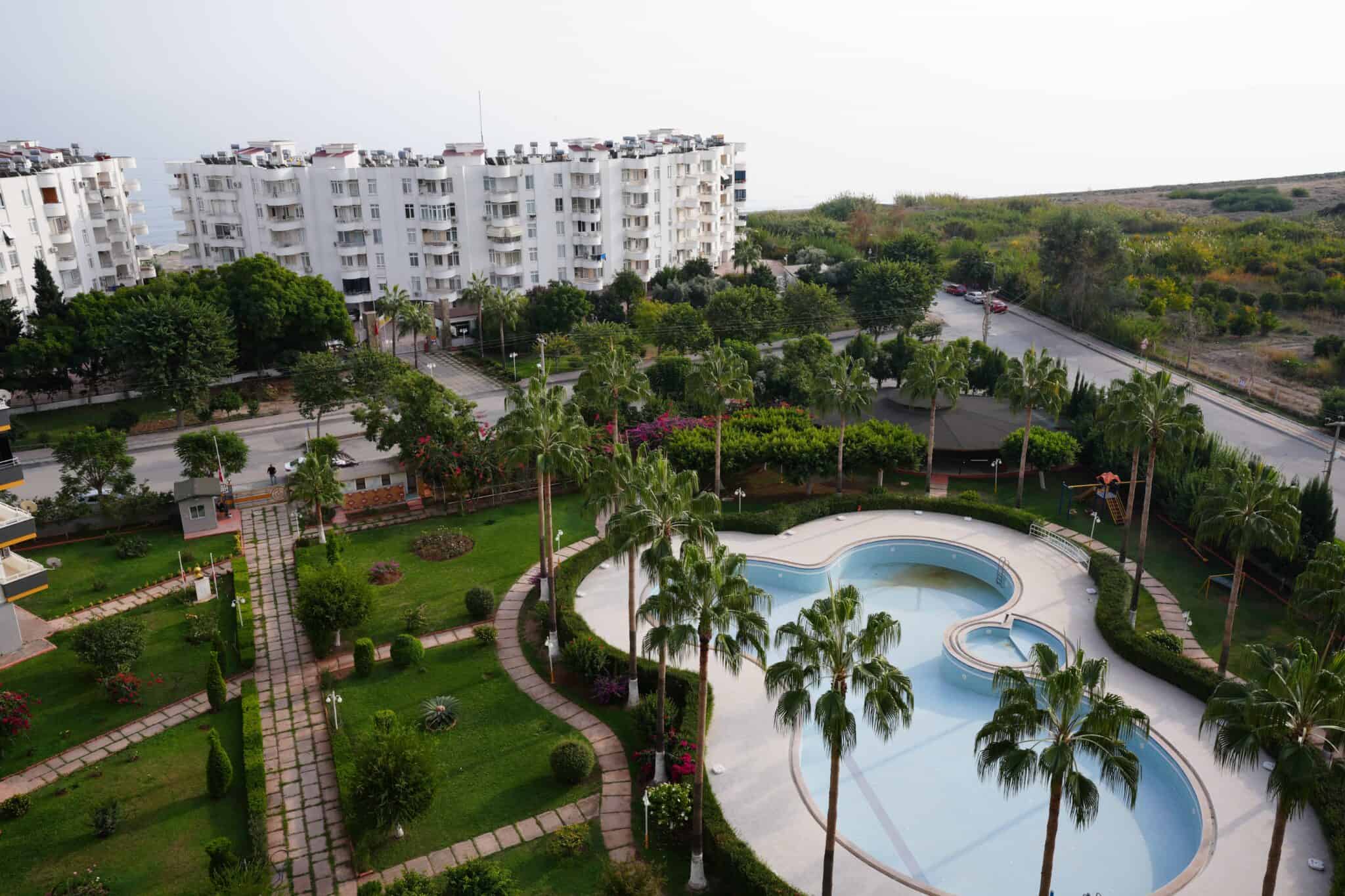 Mersin Arpaçbahşiş Gümüşdere Tatil Sitesi 3+1 Satılık Köşe Daire