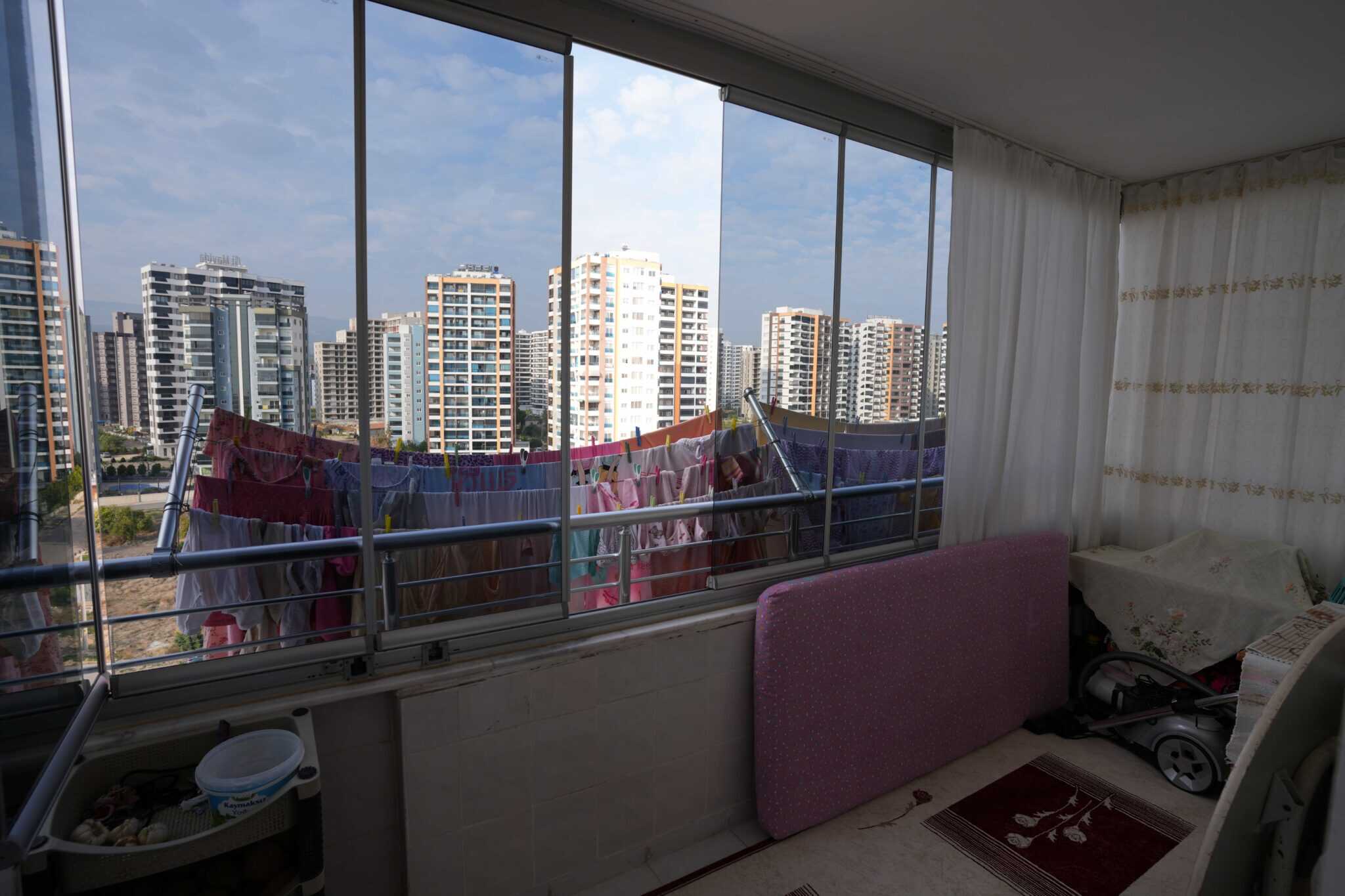 Mersin Arpaçbahşiş Gümüşdere Tatil Sitesi 3+1 Satılık Köşe Daire