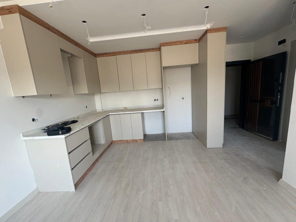 Mersin Erdemli Tömük Yatay Mimari Green Park Satılık 1+1 Daire