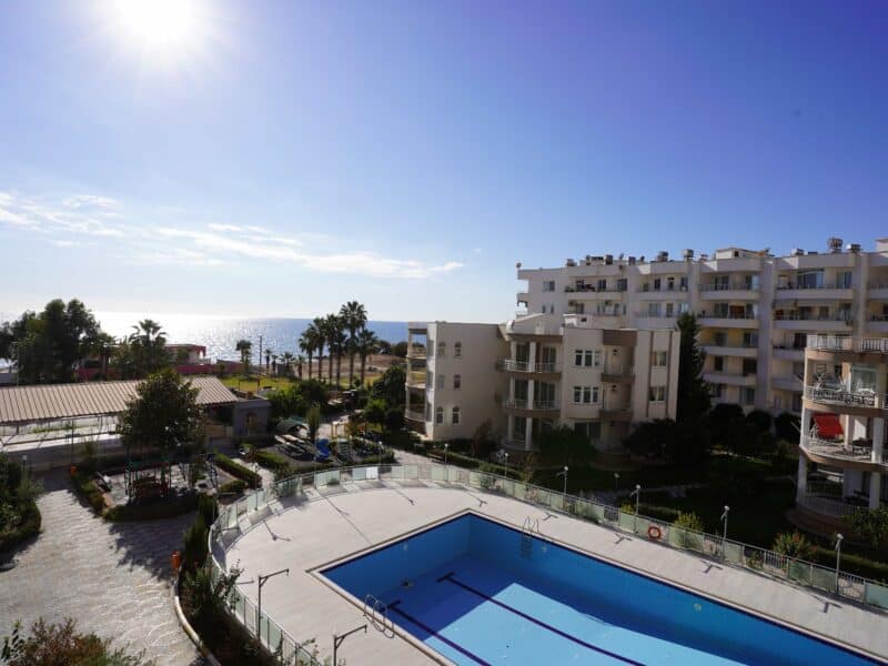Mersin Tömük Tropik Tatil Sitesi Eşyalı Satılık 2+1 Daire