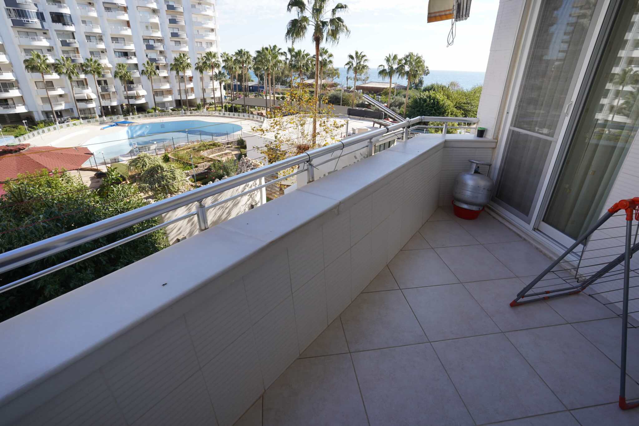 Mersin Tömük Tropik Tatil Sitesi Eşyalı Satılık 2+1 Daire