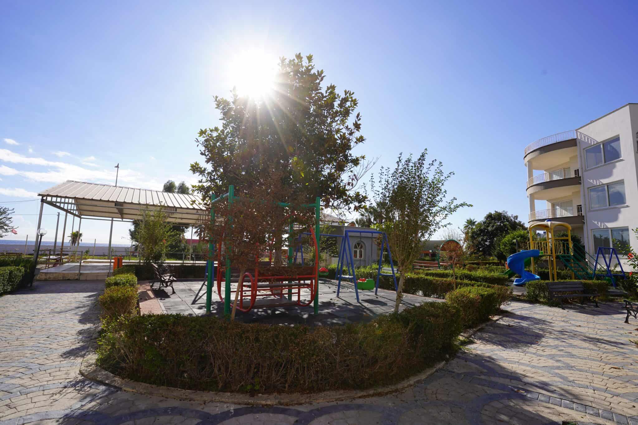 Mersin Tömük Tropik Tatil Sitesi Eşyalı Satılık 2+1 Daire