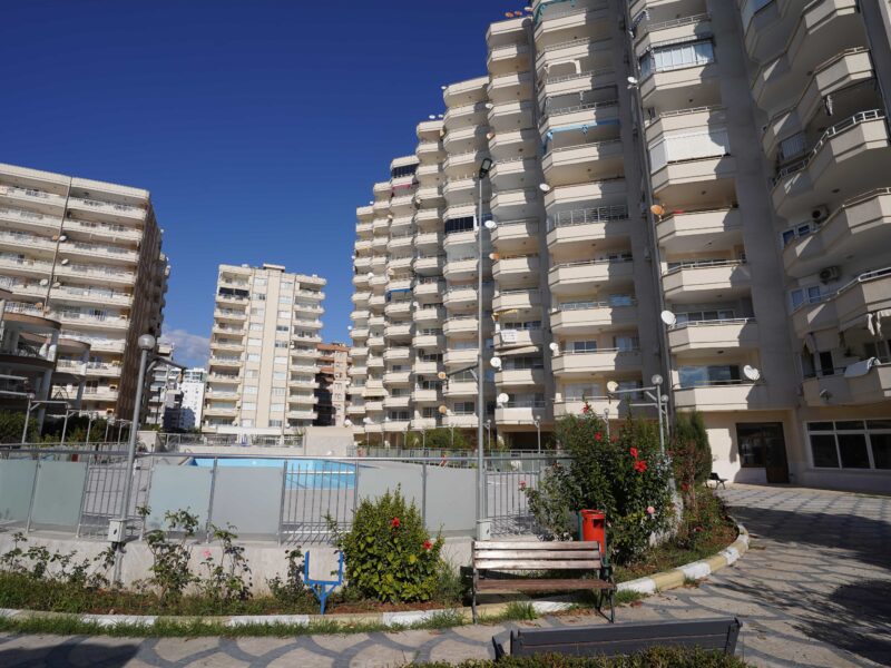 Mersin Tömük Tropik Tatil Sitesi Eşyalı Satılık 2+1 Daire