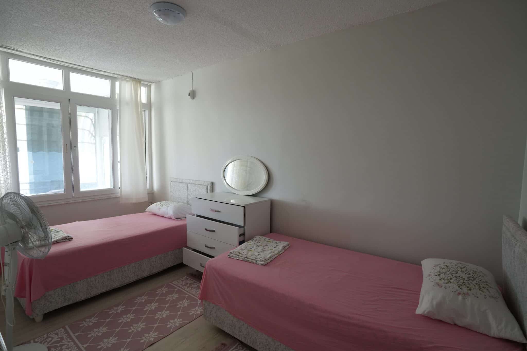 Erdemli Denize Sıfır Erciyes Sitesi Doğalgazlı Satılık 2+1 Ön Blok Daire
