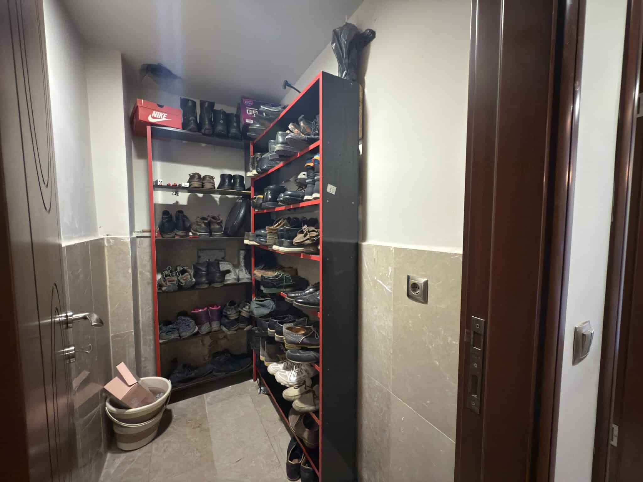 Mersin Erdemli Alata Oba Plaza Kiralık  4+1 Teras Katı  Daire