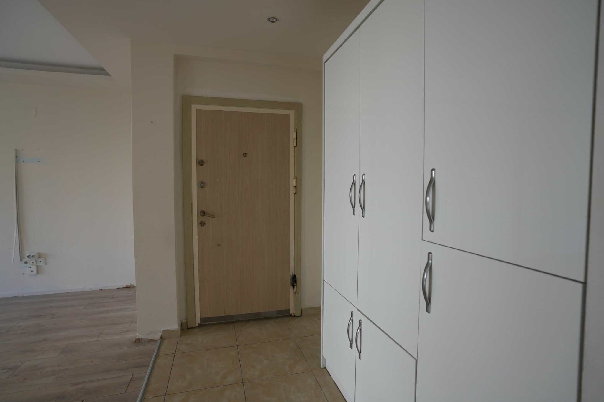 Квартира 2+1 на продажу в районе Алата, Эрдемли, Мерсин