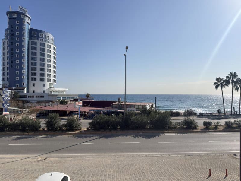 Mersin Erdemli Ayaş Iraöz Suits Deniz Manzaralı Satılık 1+1 Daire