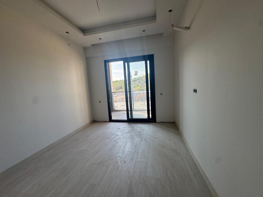 Mersin Erdemli Tömük Green Park Yatay Mimari Satılık Havuz Cephe 1+1 Daire