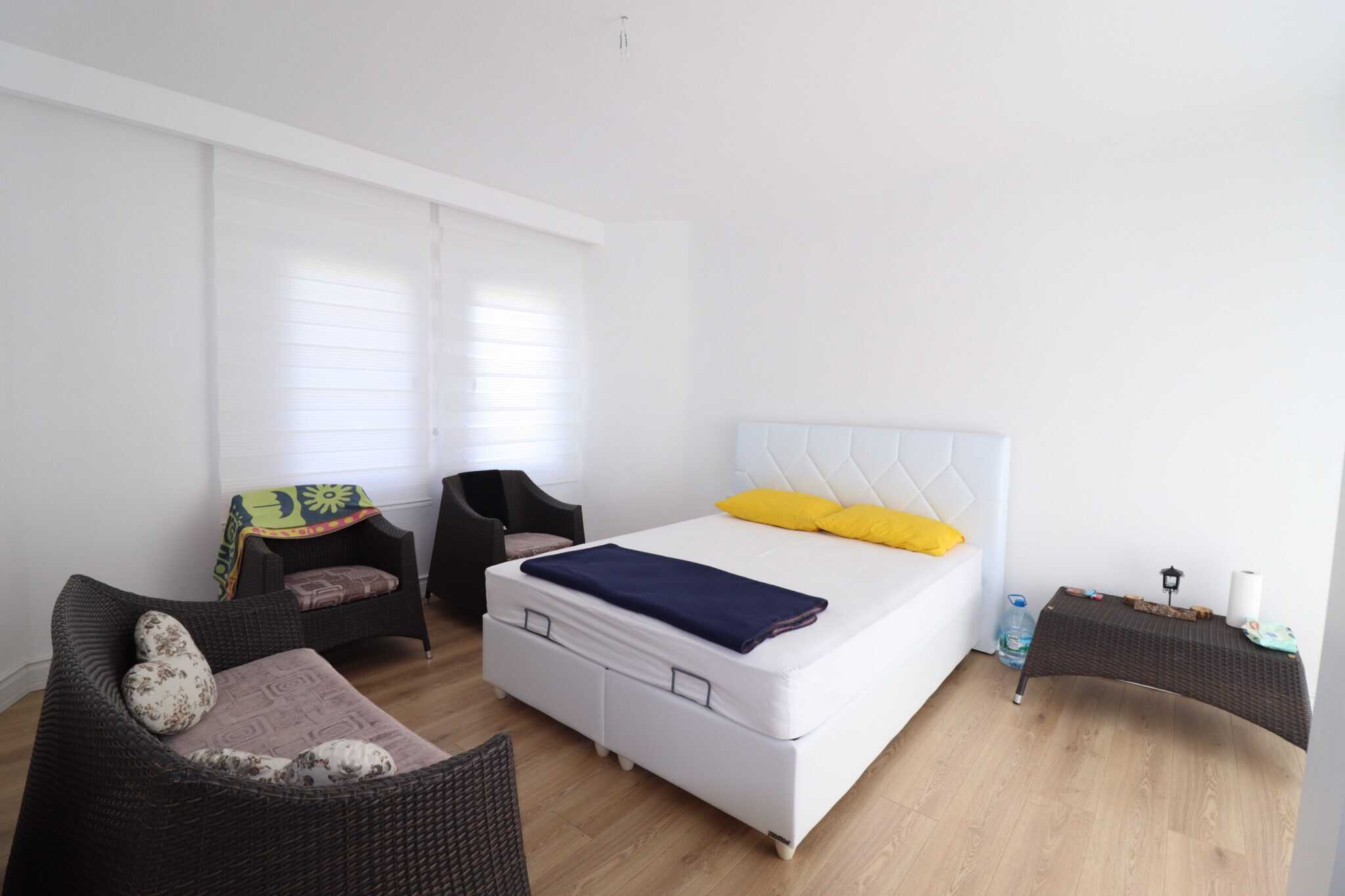 Mersin Silifke Narlıkuyu Denize Sıfır  Nazar Sitesi Satılık 4+1  Lüks Villa